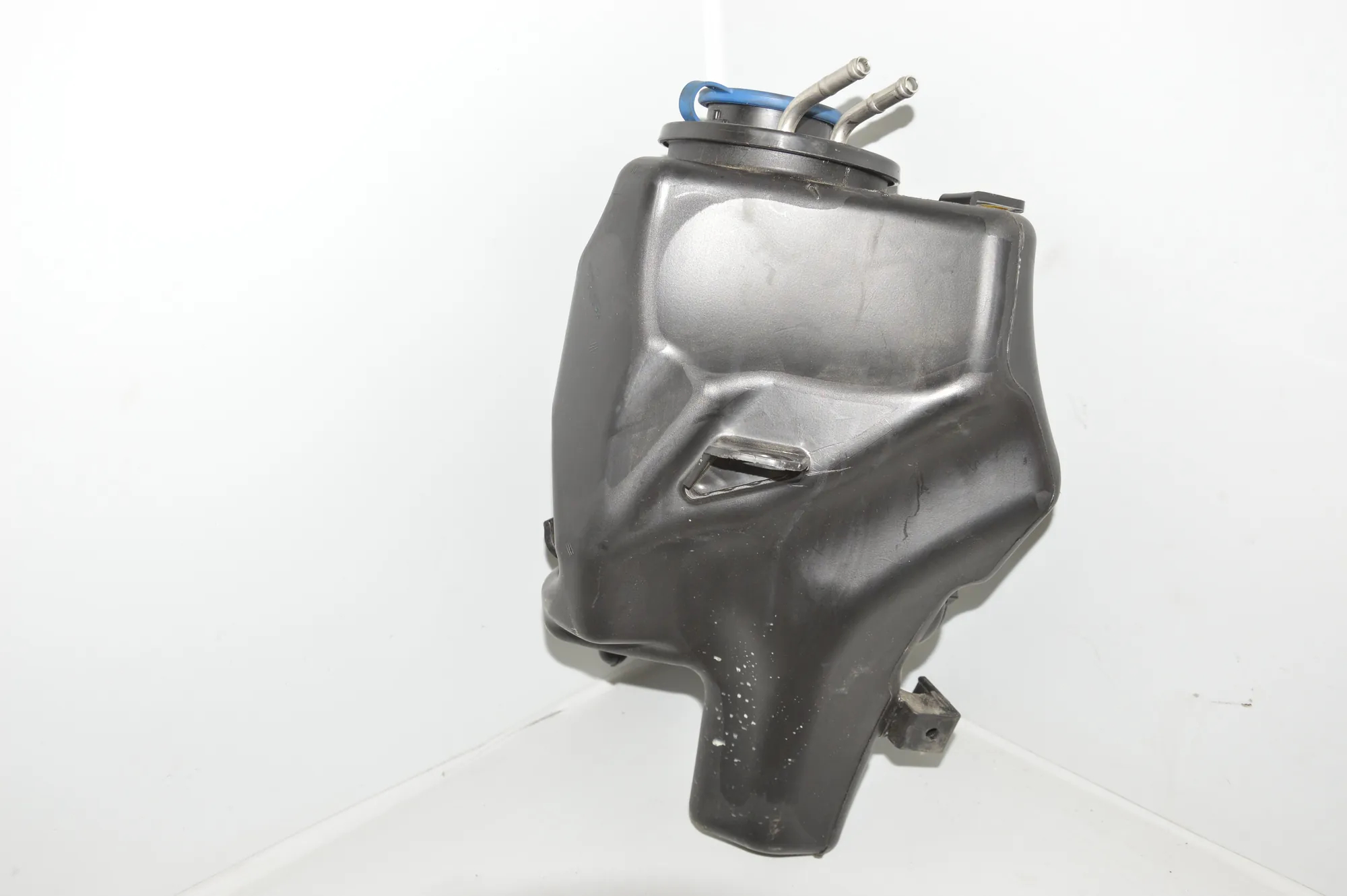Window Washer Tank – OEM A2228600860 · MERCEDES-BENZ S (W222, V222, X222) (2013 - -) S 350 BlueTEC / d (222.132, 222.032, 222.123) 2013