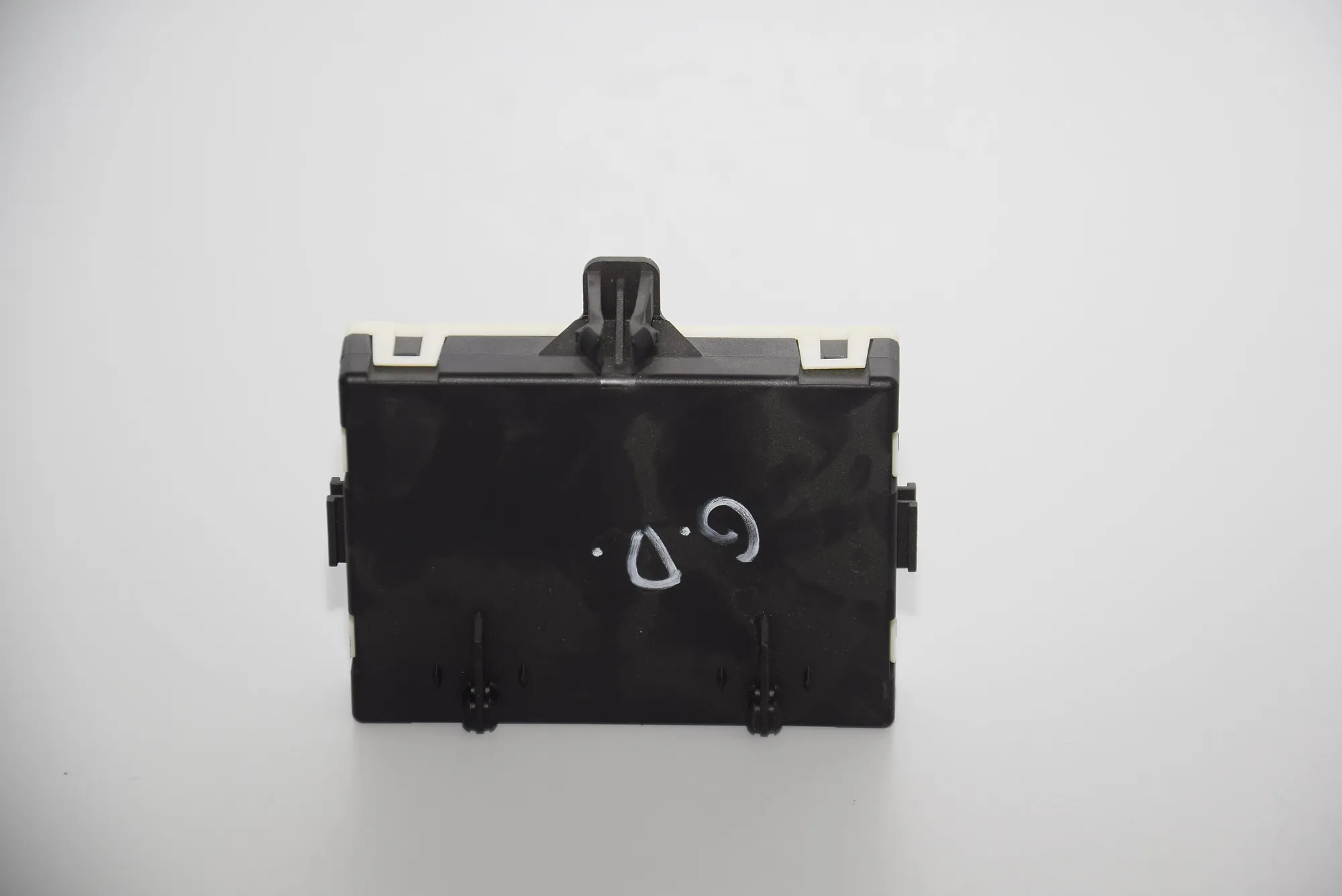 Rear Right Door Control Unit – OEM A2229005306 · MERCEDES-BENZ S (W222, V222, X222) (2013 - -) S 350 BlueTEC / d (222.132, 222.032, 222.123) 2013 – 2