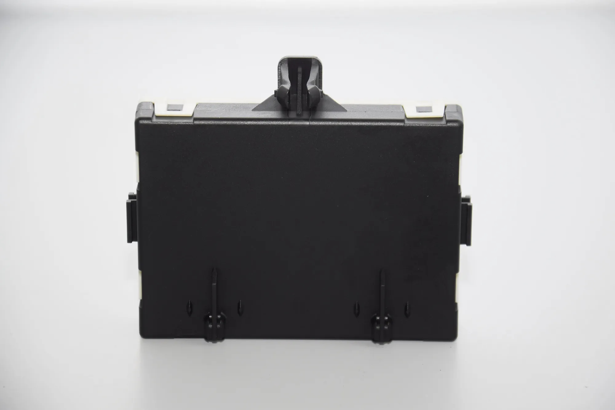 Rear Left Door Control Unit – OEM A2229005106 · MERCEDES-BENZ S (W222, V222, X222) (2013 - -) S 350 BlueTEC / d (222.132, 222.032, 222.123) 2013 – 2