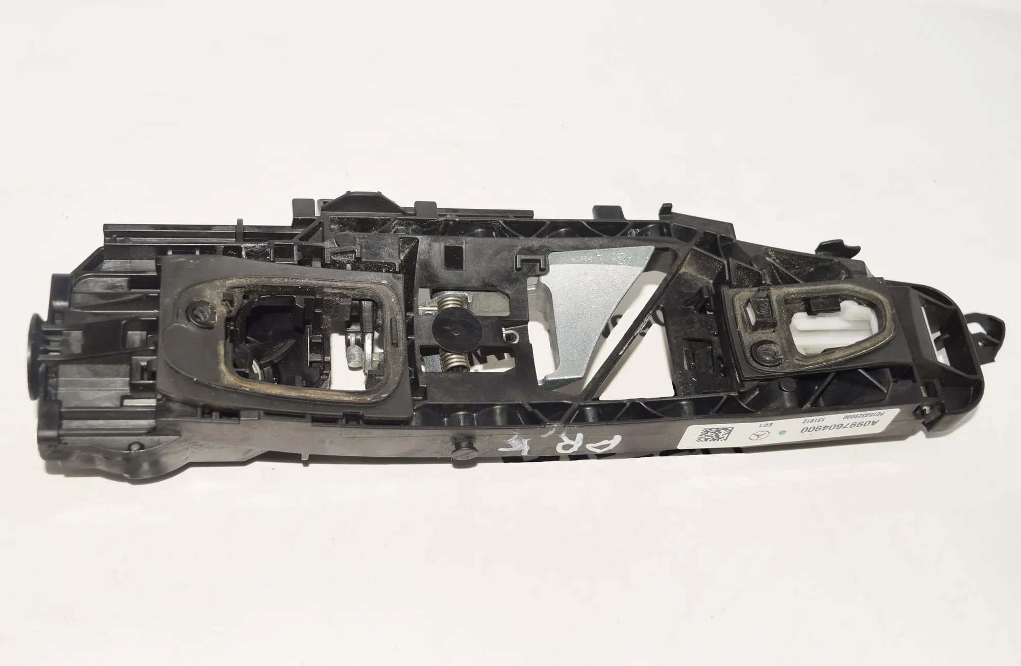 Front Left Door Interior Handle Frame – OEM A0997604900 · MERCEDES-BENZ S (W222, V222, X222) (2013 - -) S 350 BlueTEC / d (222.132, 222.032, 222.123) 2013 – 3
