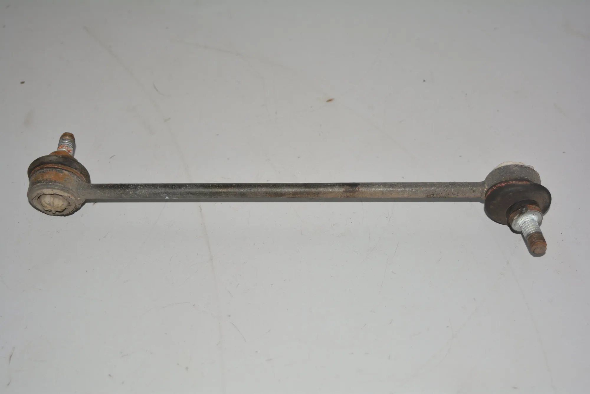 Front Left Straight Control Arm · BMW 3 (E46) BMW 3 (E46) 2000 – 2