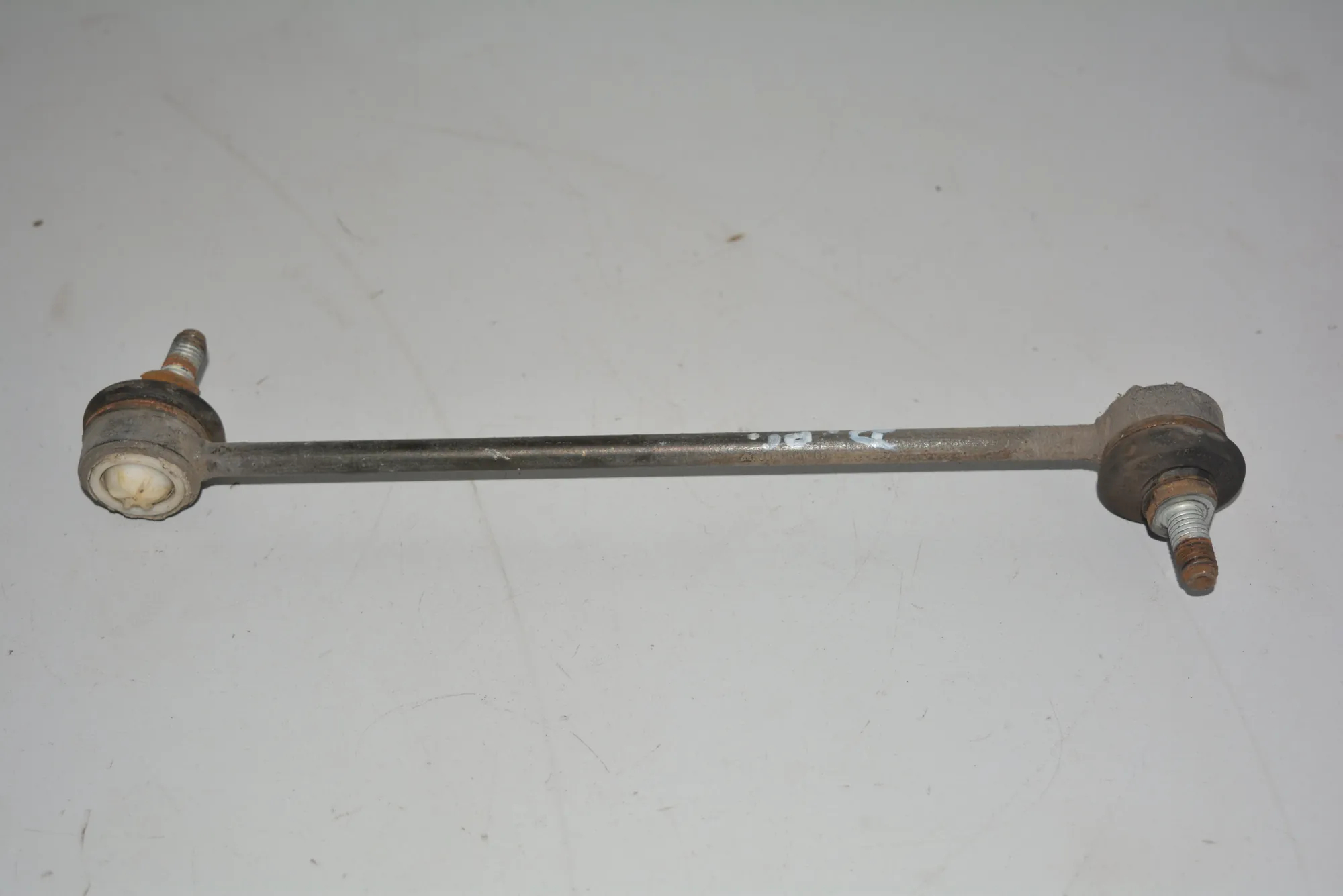 Front Right Straight Control Arm · BMW 3 (E46) BMW 3 (E46) 2000
