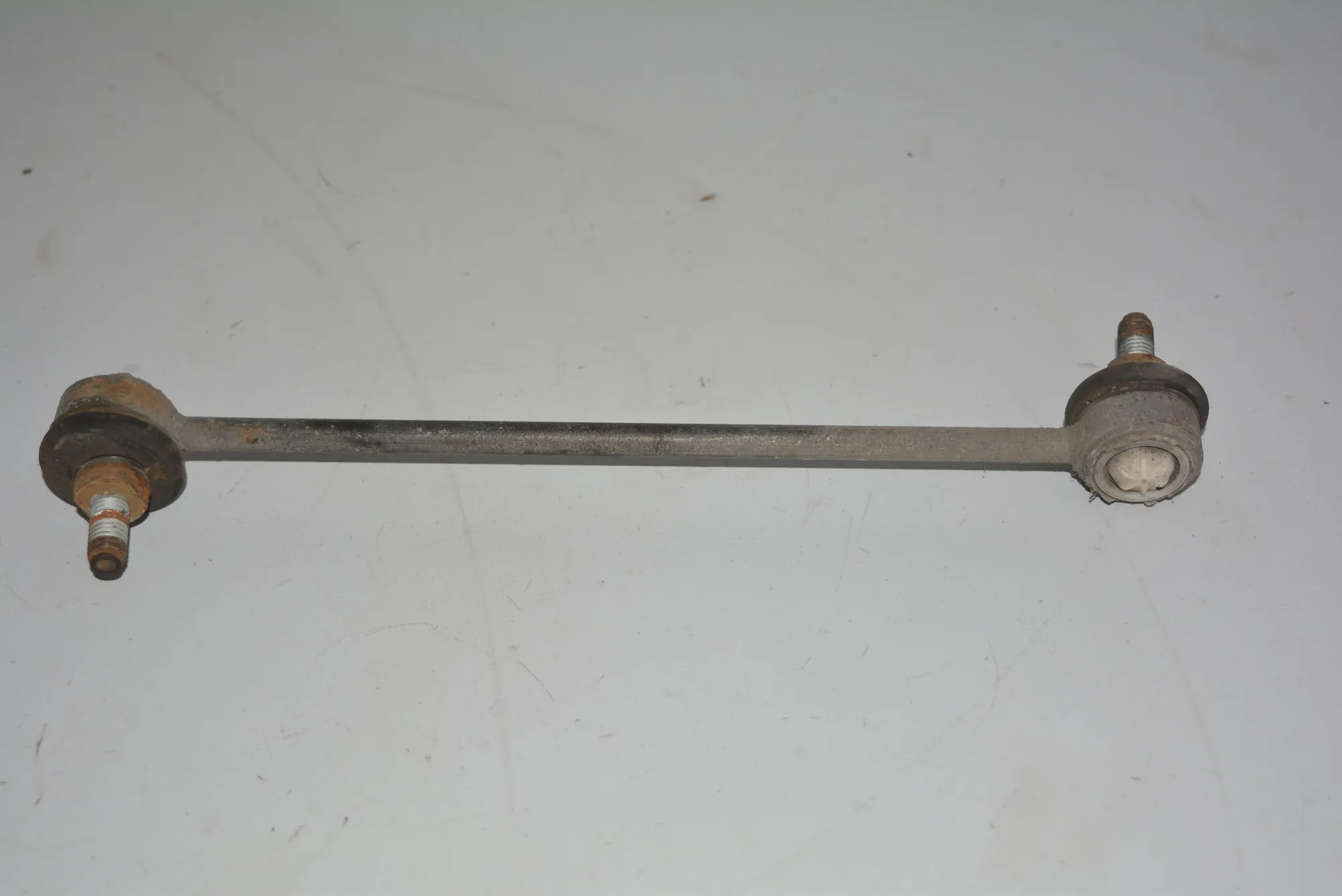 Front Right Straight Control Arm · BMW 3 (E46) BMW 3 (E46) 2000 – 2