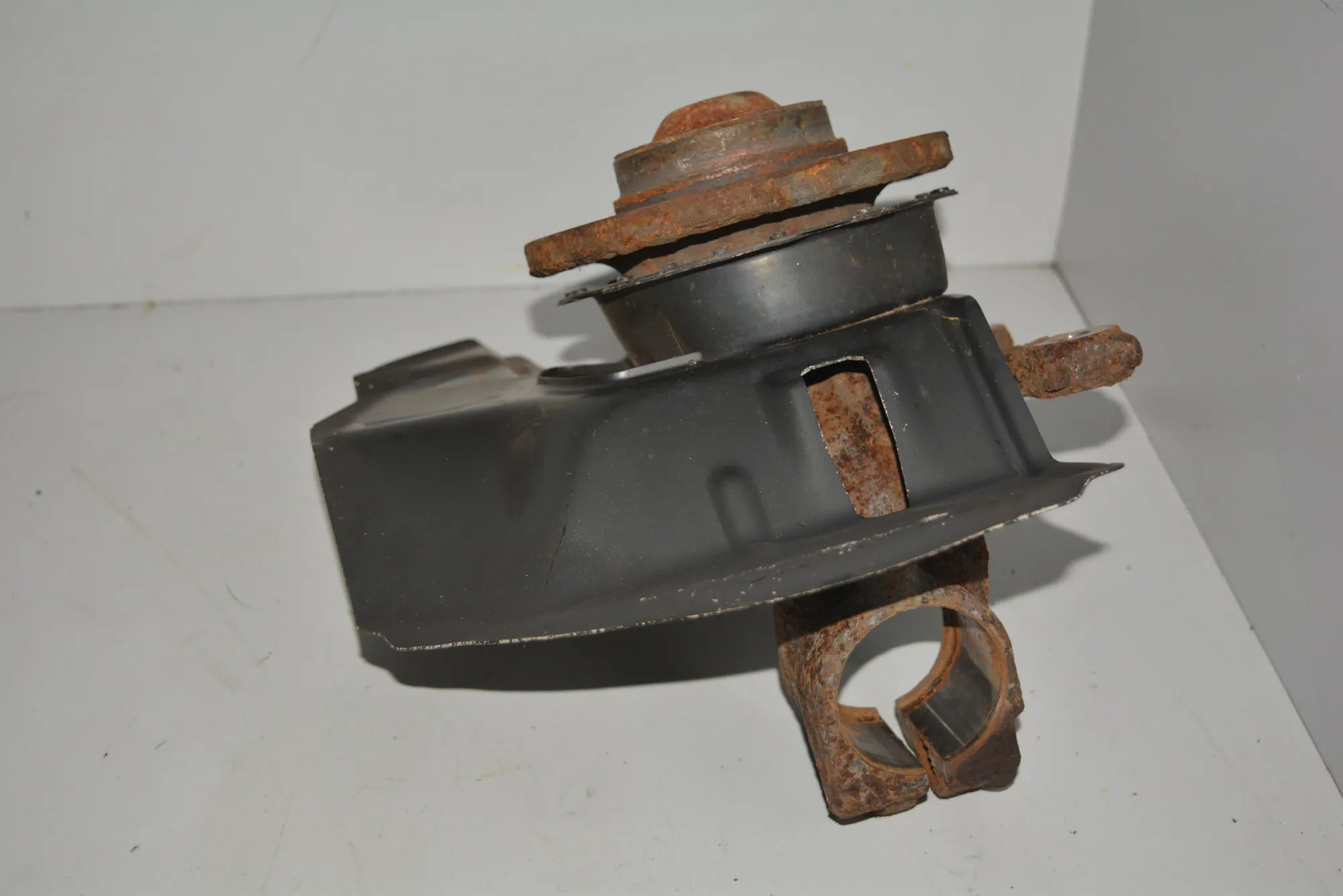Front Right Wheel Hub · BMW 3 (E46) BMW 3 (E46) 2000