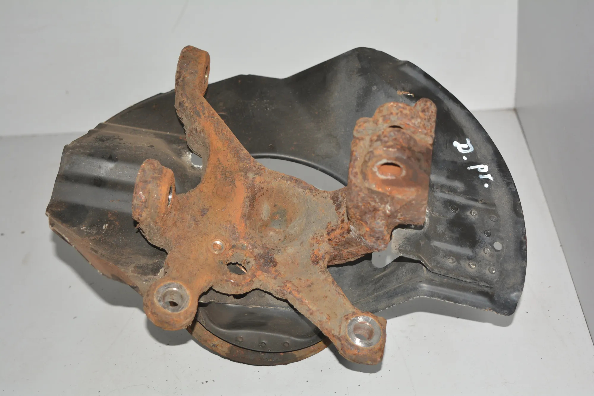 Front Right Wheel Hub · BMW 3 (E46) BMW 3 (E46) 2000 – 3