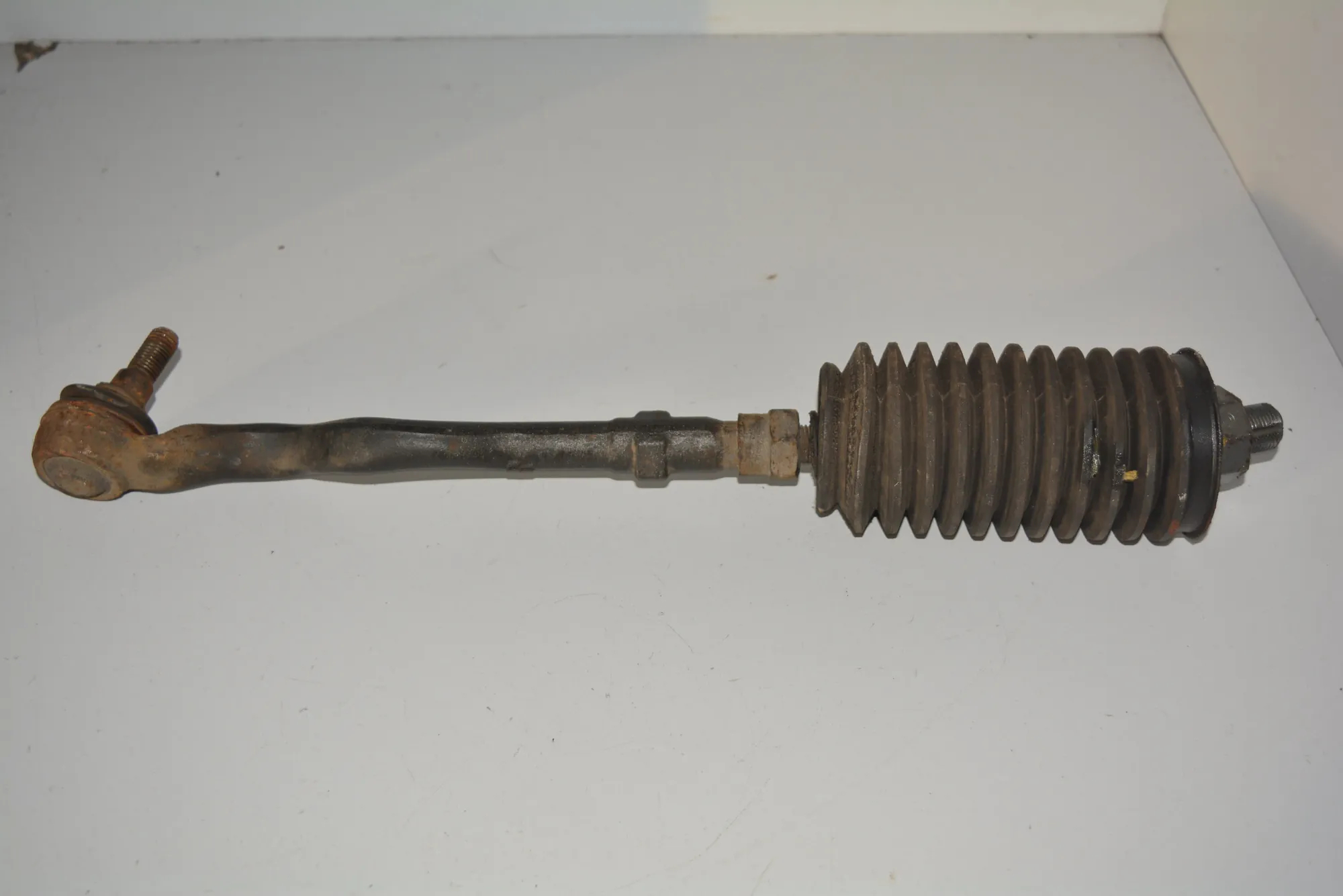 Right Side Steering Tie Rod · BMW 3 (E46) BMW 3 (E46) 2000 – 2