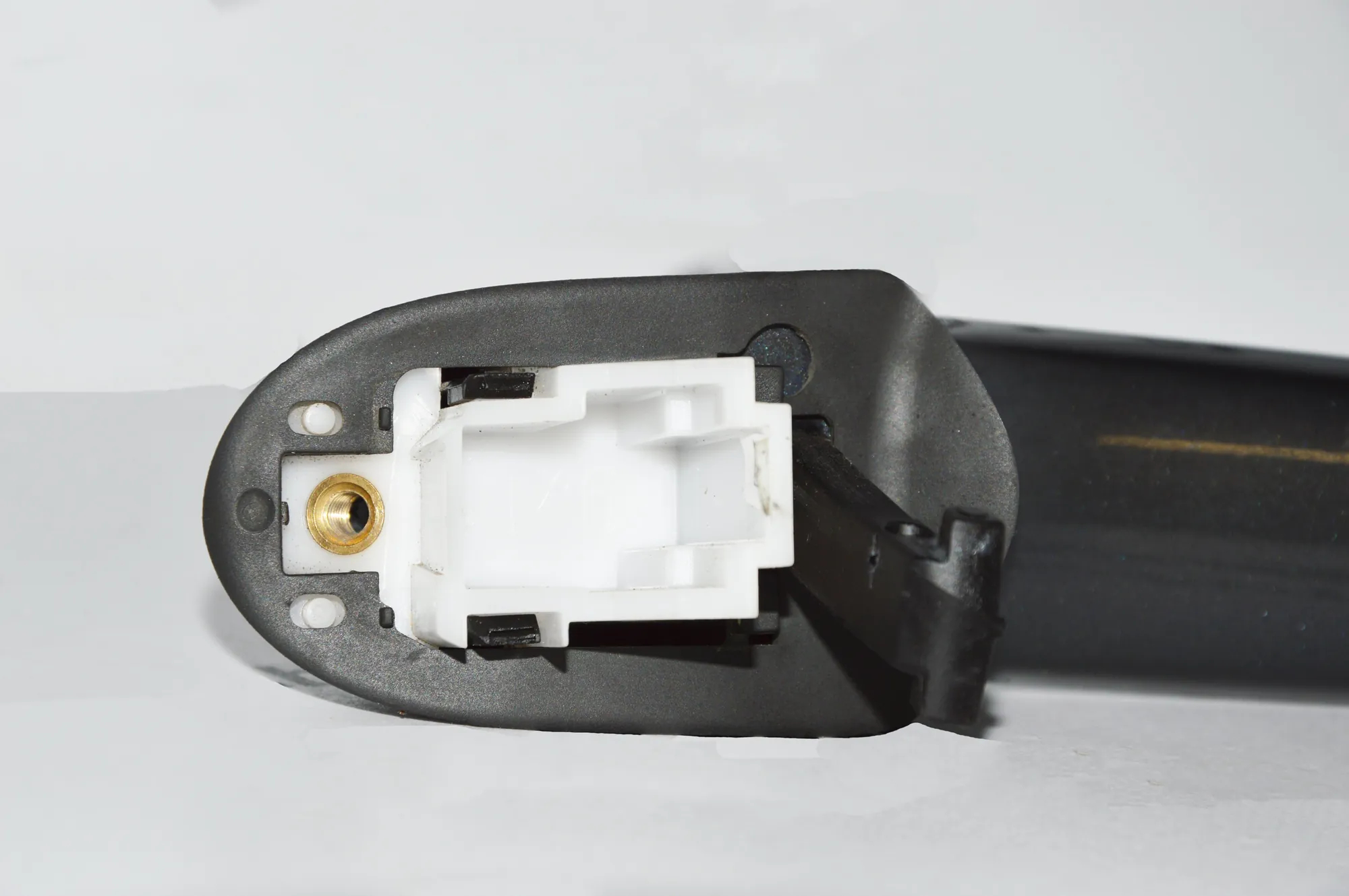 Rear Left Door Exterior Handle – OEM 0445185KATALOGONR · BMW 3 Touring (F31) 320 d 2013 – 4