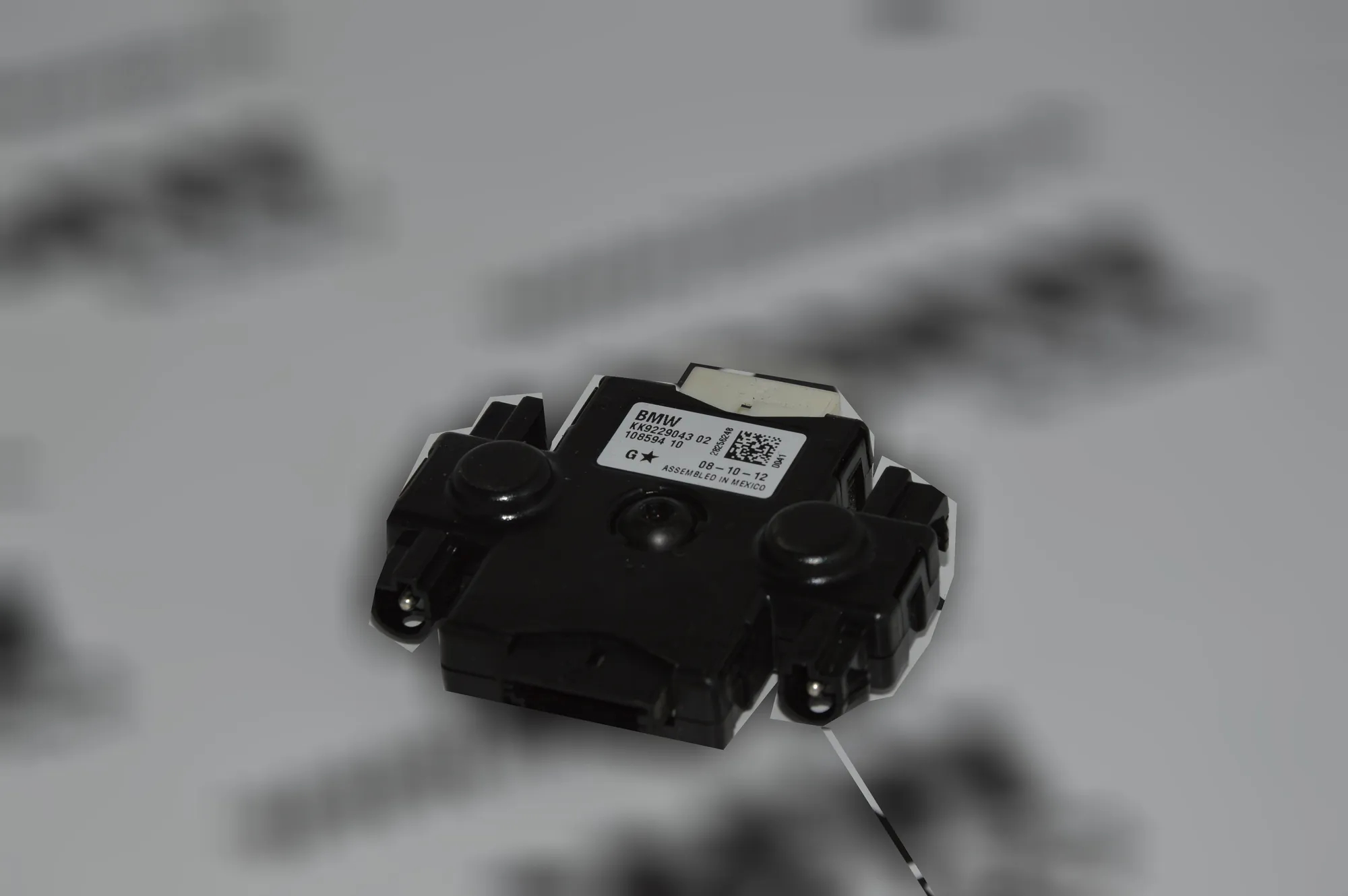 Antenna Amplifier – OEM 9229043 · BMW 3 Touring (F31) 320 d 2013 – 2