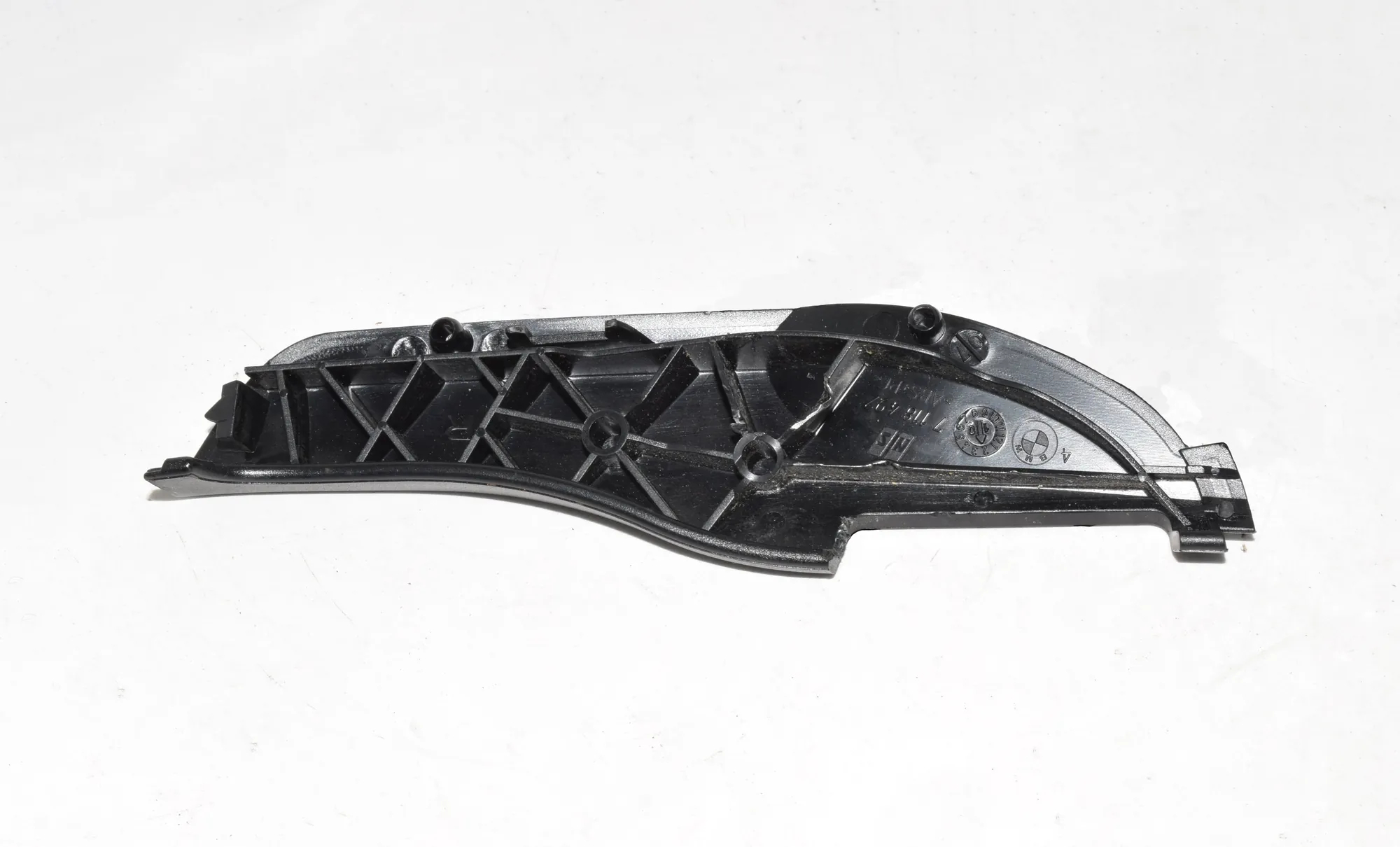 Other Interior Parts – OEM 7118492 · BMW 3 Touring (E91) 320 d 2010 – 2