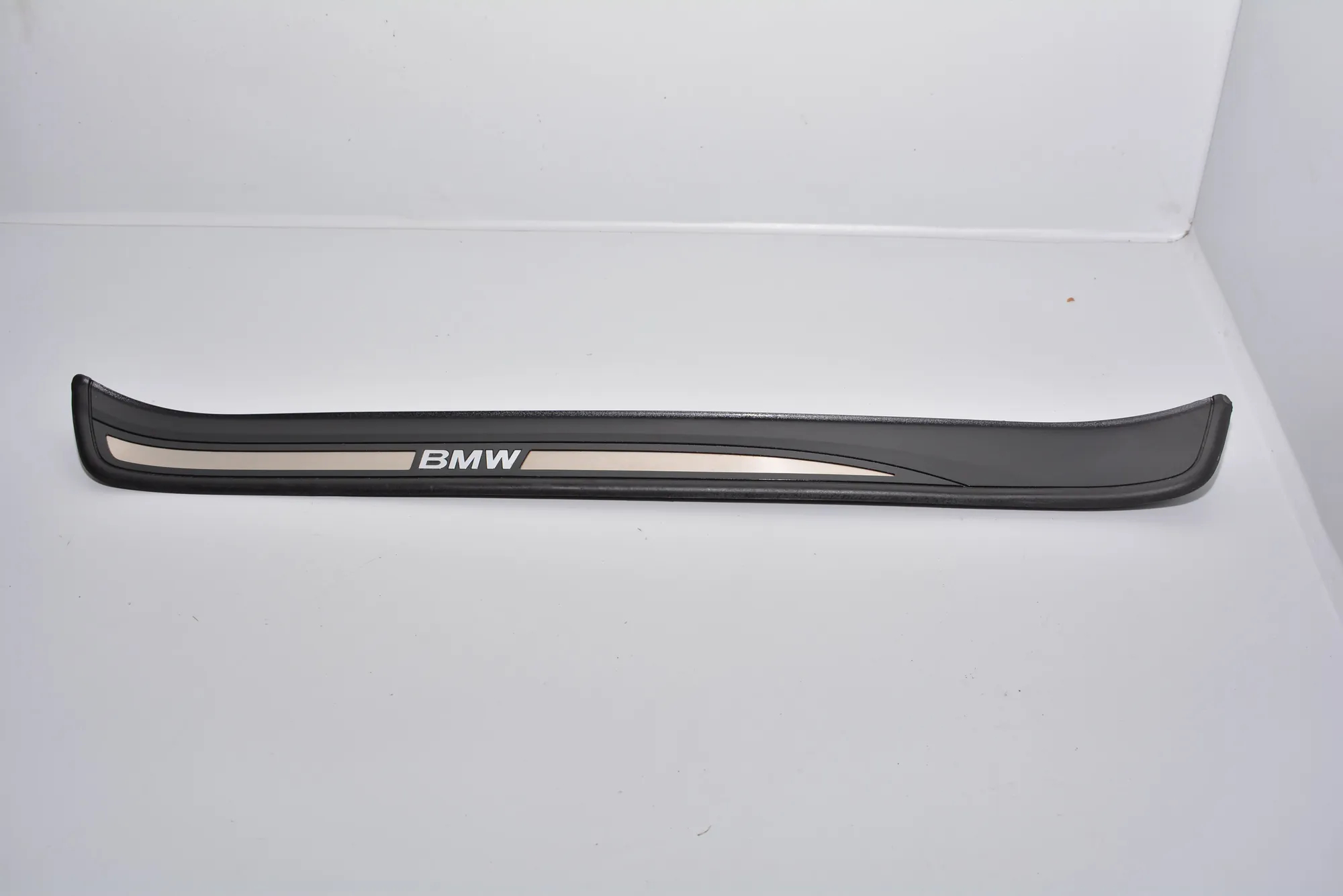 Door Sill Trim Kit – OEM 7172295 · BMW 3 Touring (E91) 320 d 2010
