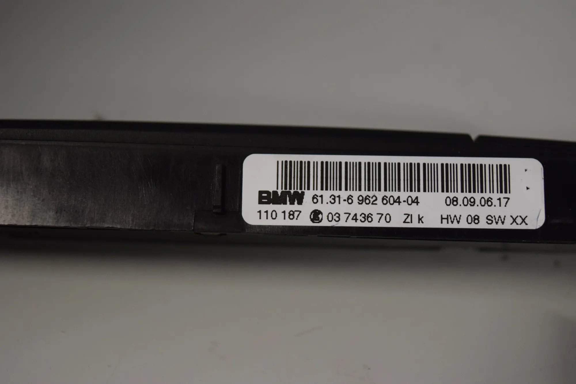 Button Switch Panel – OEM 6962604 · BMW 3 Touring (E91) 320 d 2010 – 4