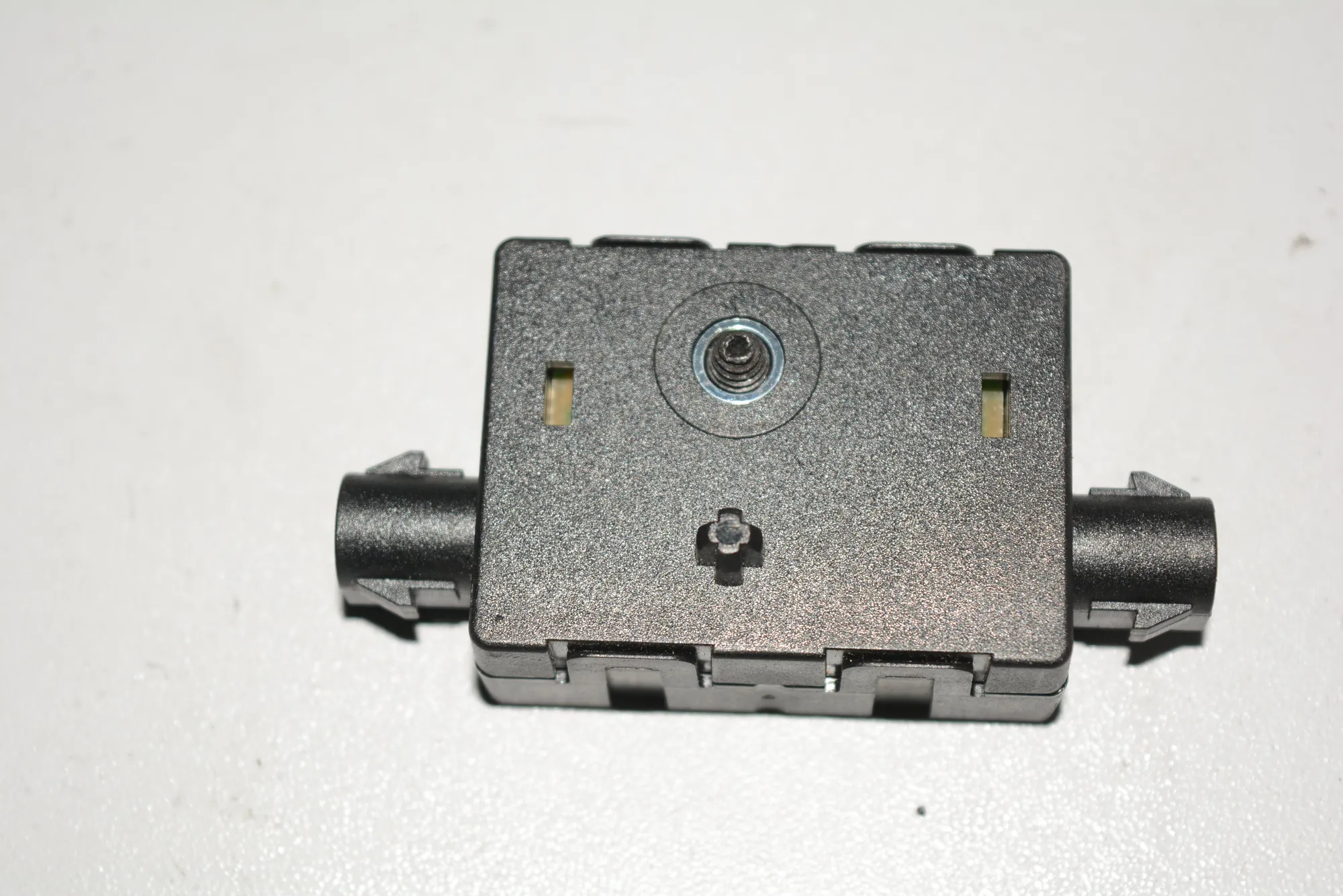 Antenna Amplifier – OEM 9181453 · BMW X3 (F25) xDrive 20 d 2013 – 4
