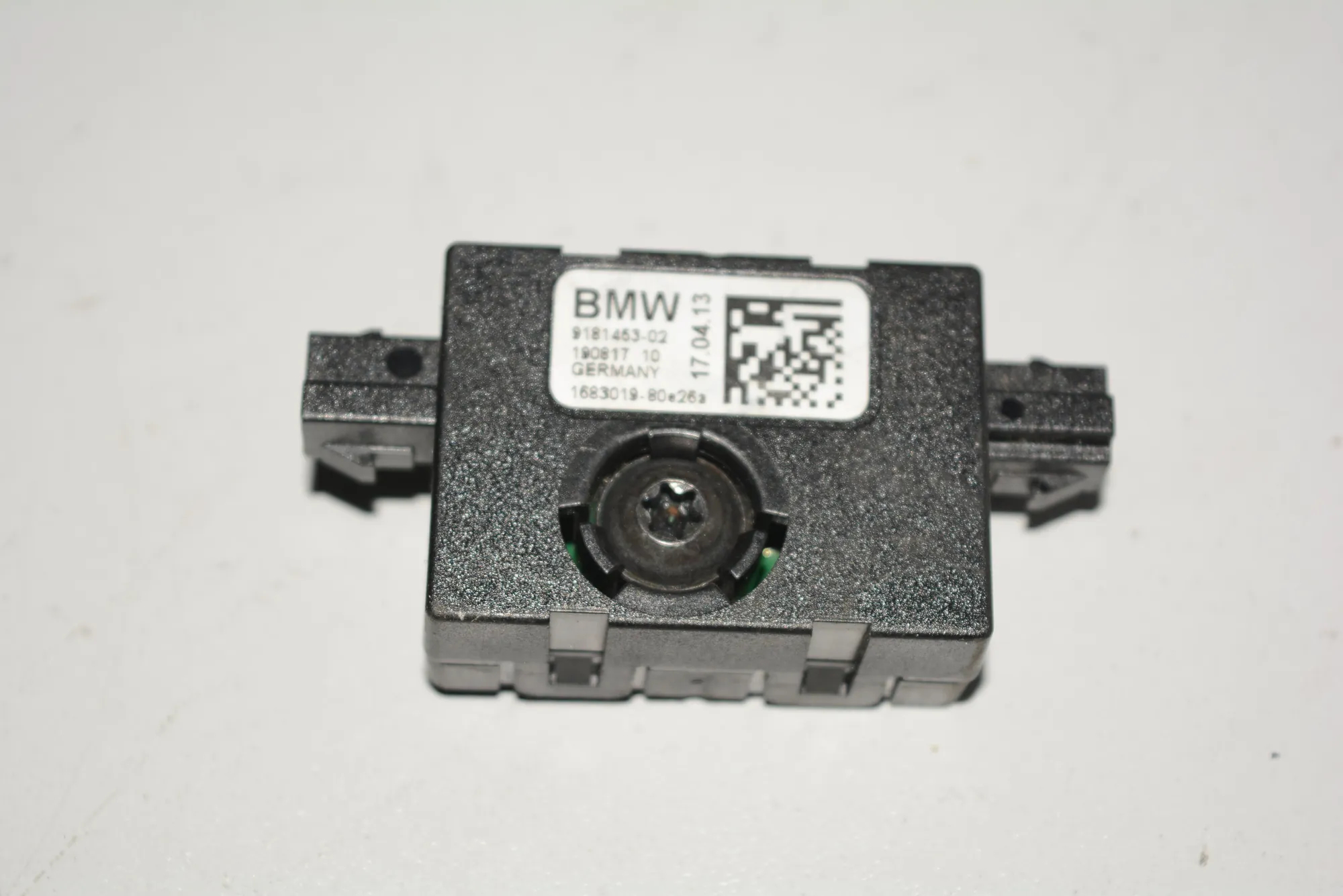 Antenna Amplifier – OEM 9181453 · BMW X3 (F25) xDrive 20 d 2013