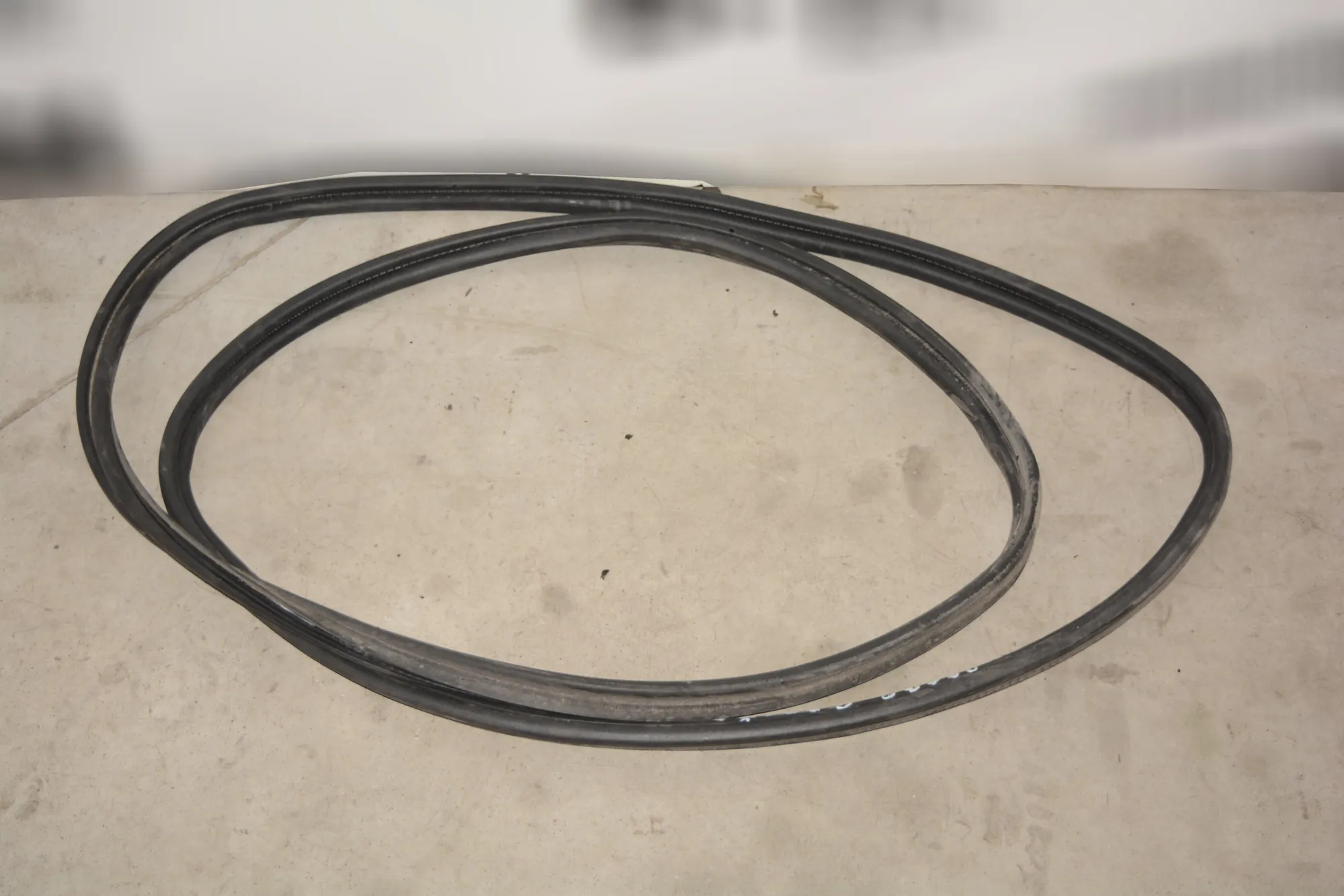 Tailgate Rubber Seal · BMW X3 (F25) xDrive 20 d 2013
