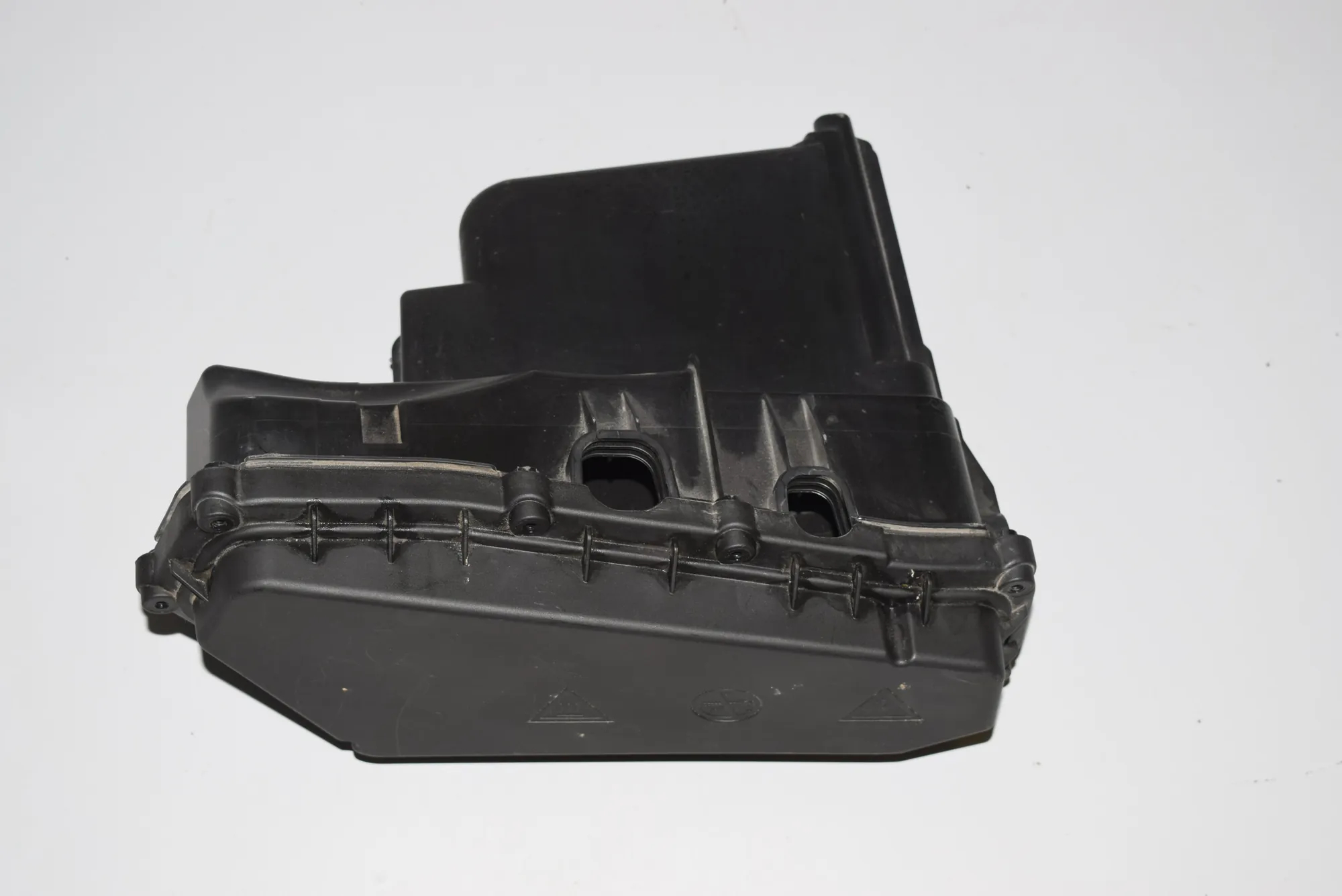 Other Engine Compartment Parts – OEM 8509913 · BMW 1 (F20) 116 d 2014 – 5