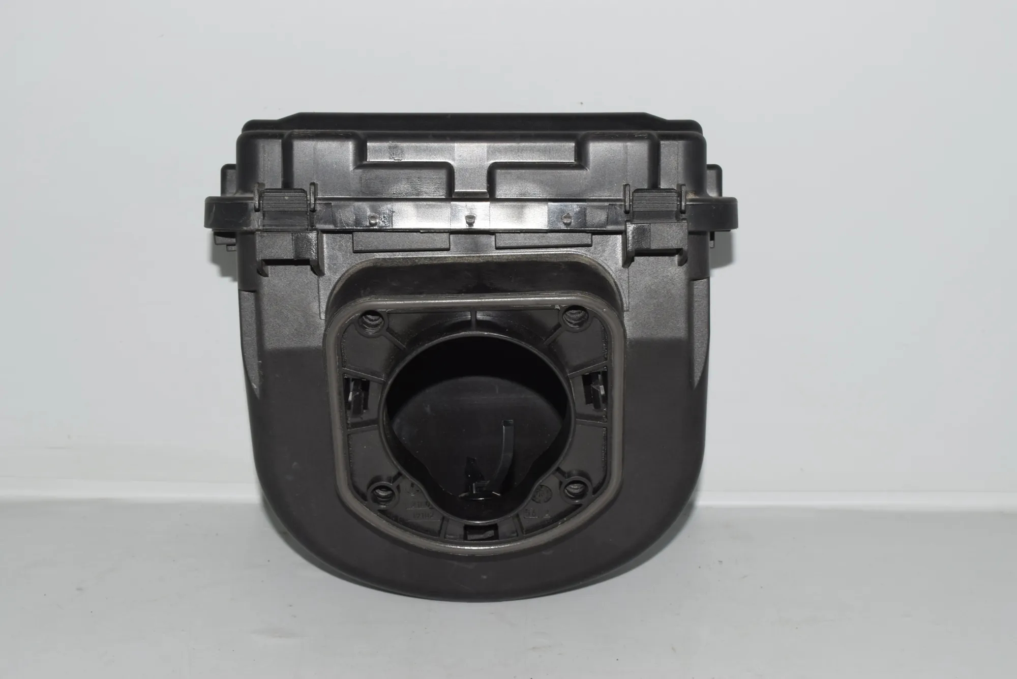 Fuse Box – OEM 9337879 · BMW 1 (F20) 116 d 2014 – 2