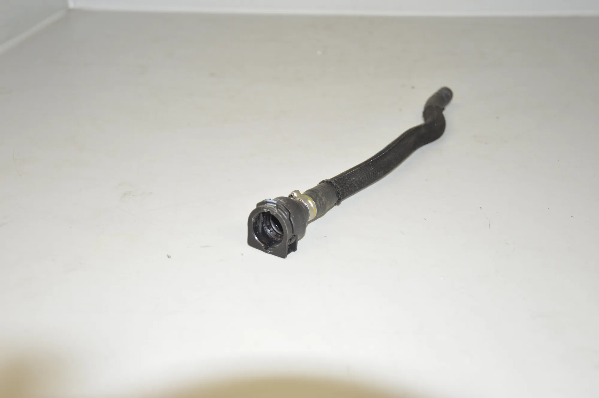 Pipe Hose – OEM 8529933 · BMW i3 (I01) Hybrid 2016