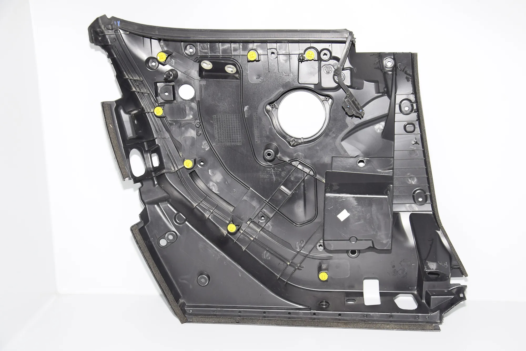 Rear Right Door Panel – OEM 7323770 · BMW i3 (I01) Hybrid 2016 – 4