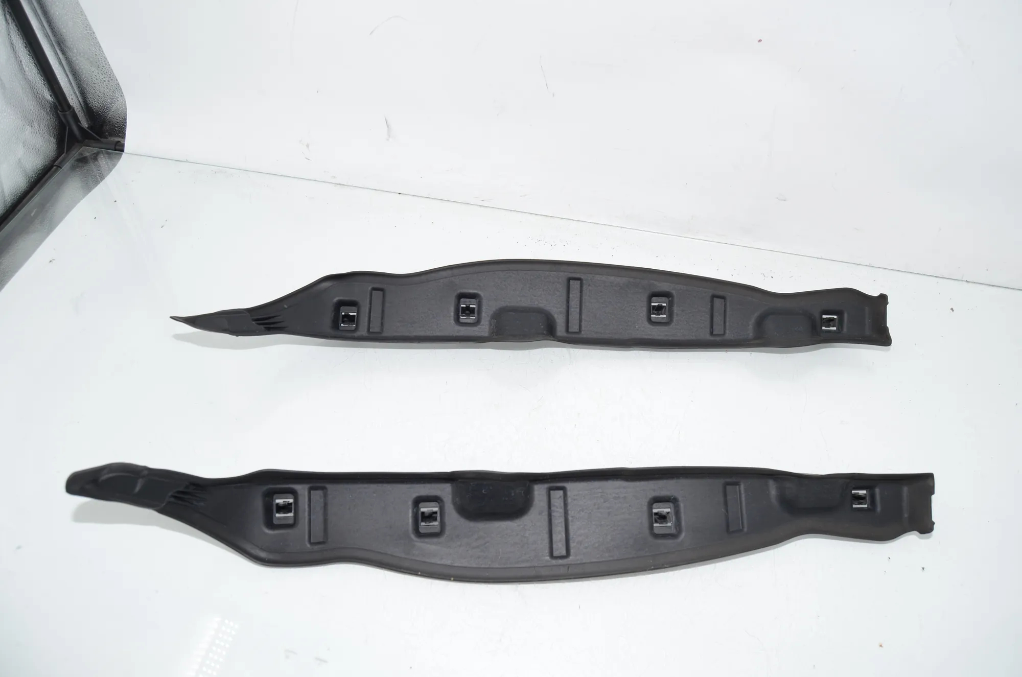 Other Body Parts – OEM 7352222 · BMW 5 (G30) (2016 - -) 540 i 2017
