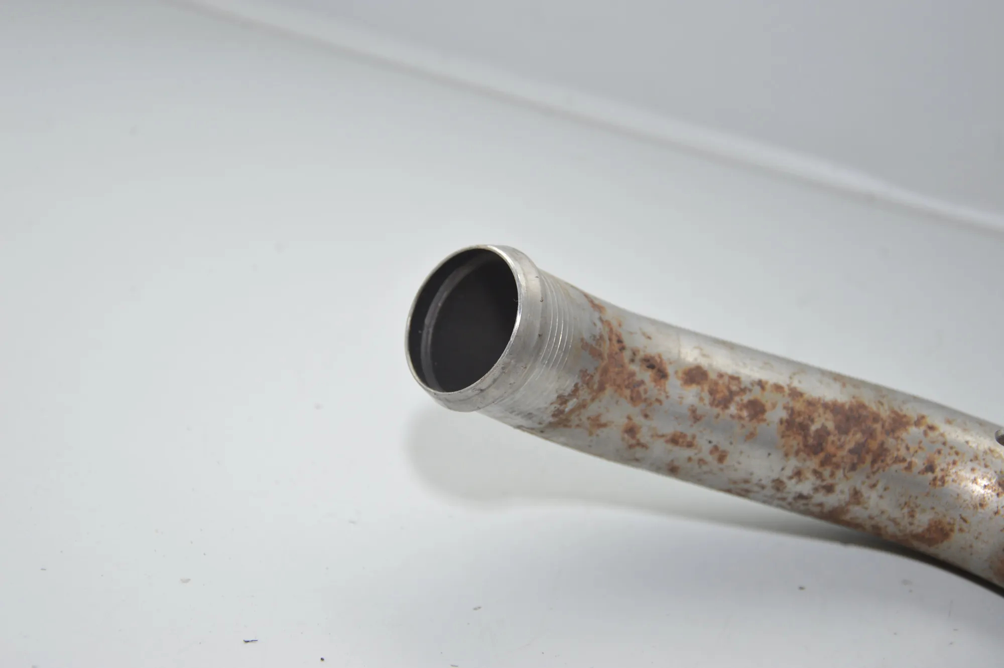 Pipe Hose – OEM NA · LAND ROVER RANGE ROVER SPORT (L320) 3.6 D 4x4 2008 – 3