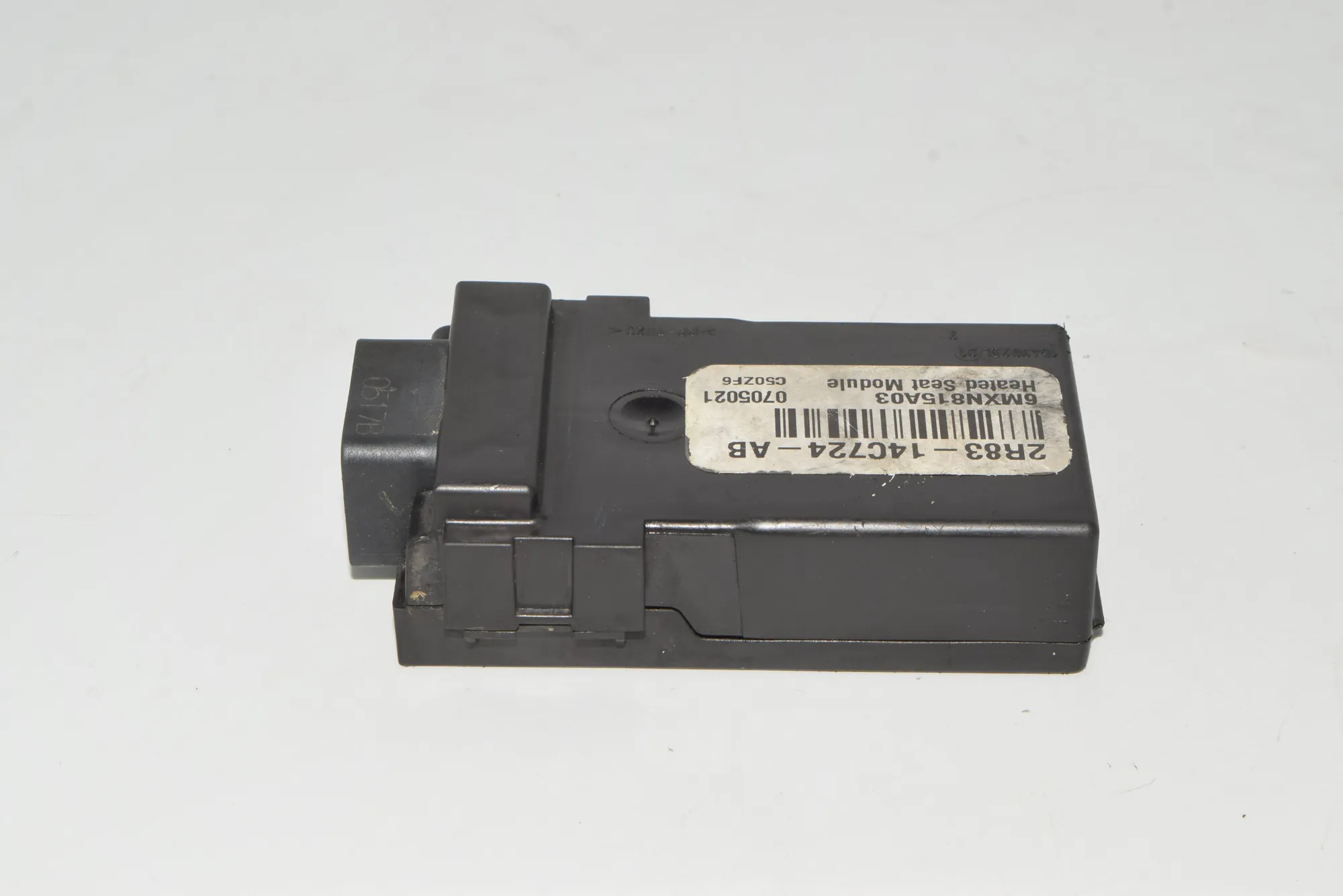 Front Left Seat Control Unit – OEM 6MXN815A03 · LAND ROVER RANGE ROVER SPORT (L320) 3.6 D 4x4 2008 – 2