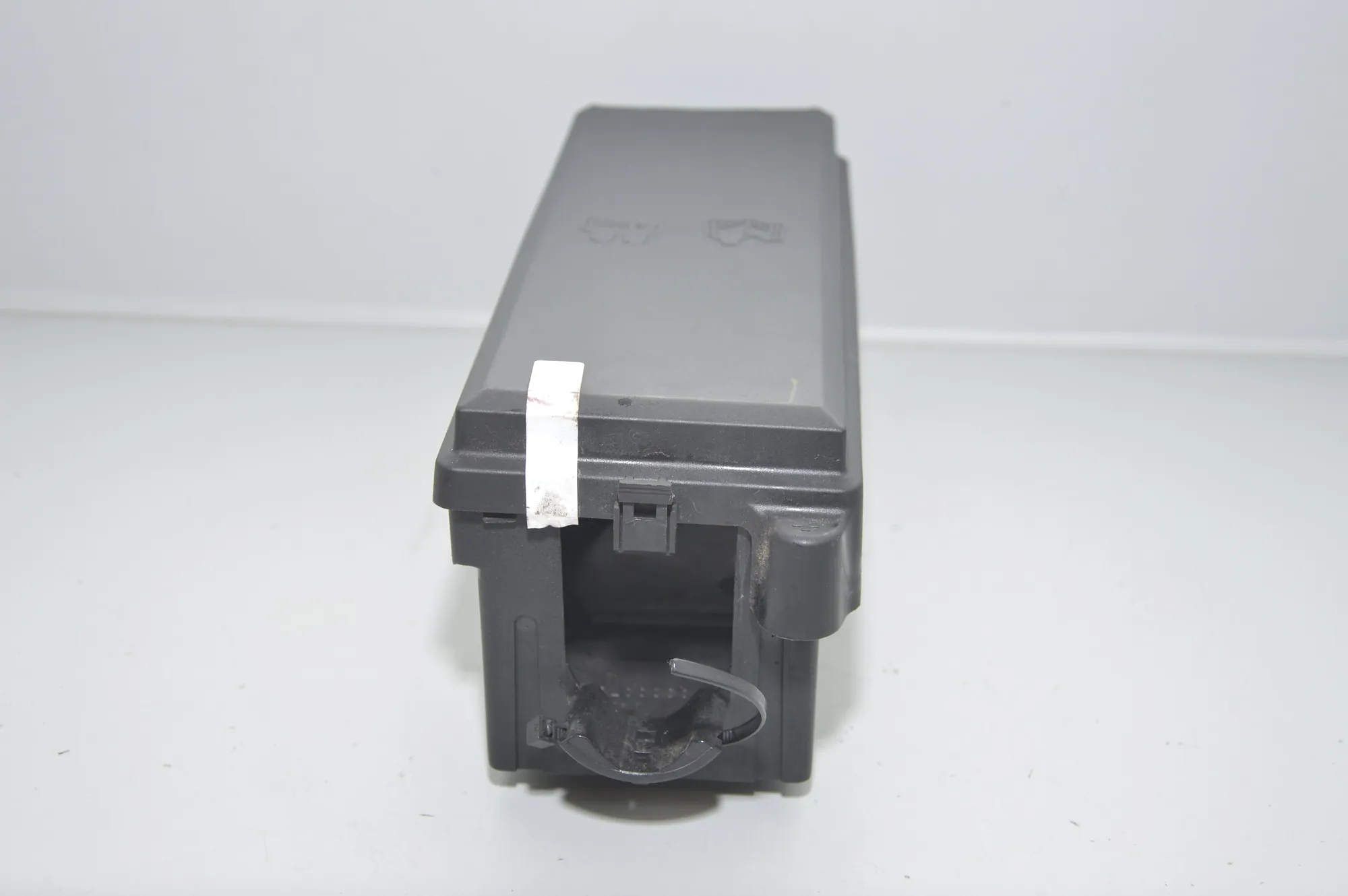 Fuse Box · LAND ROVER RANGE ROVER SPORT (L320) 3.6 D 4x4 2008 – 4