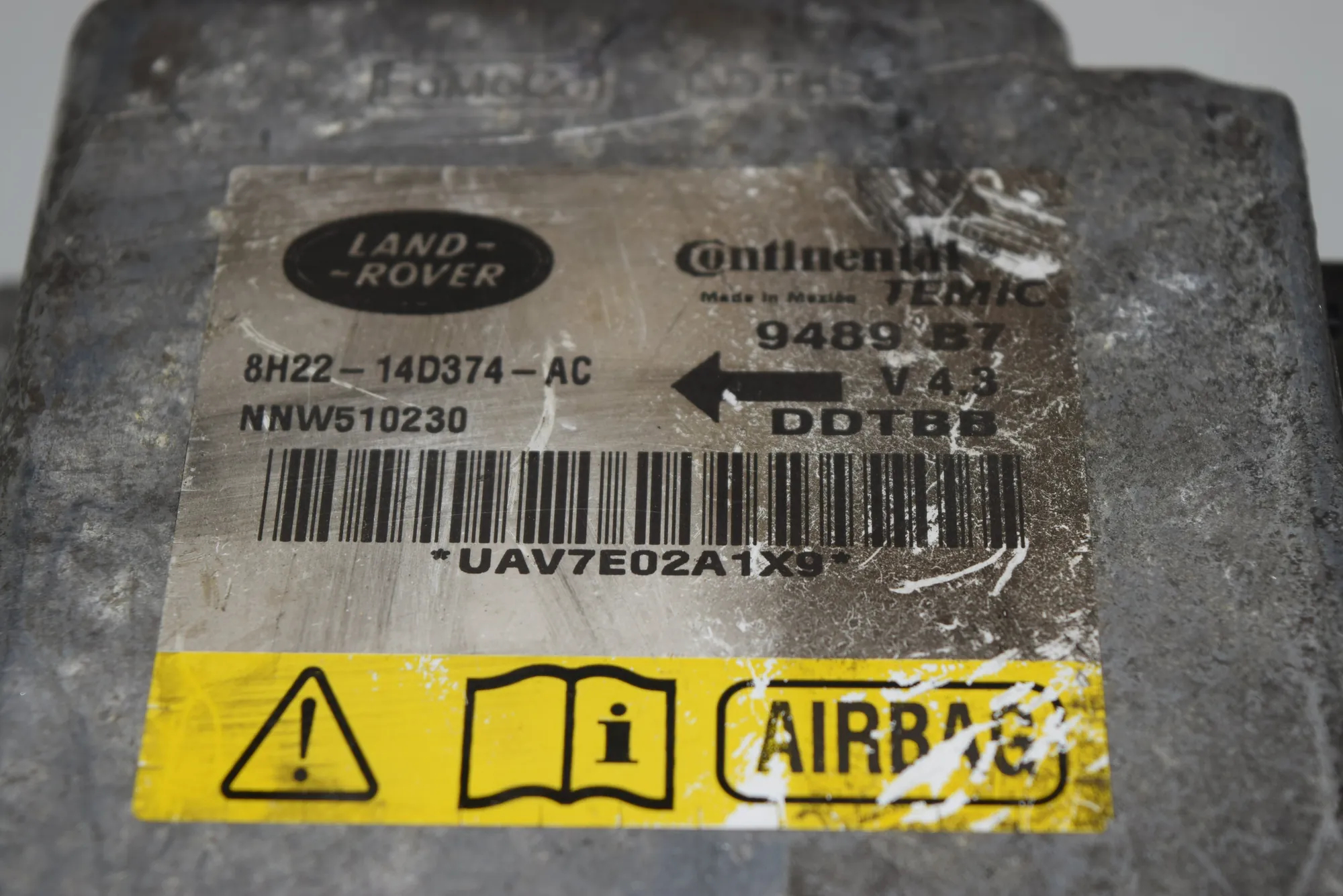 SRS Control Unit – OEM 8H22-14D374-AC · LAND ROVER RANGE ROVER SPORT (L320) 3.6 D 4x4 2008 – 5