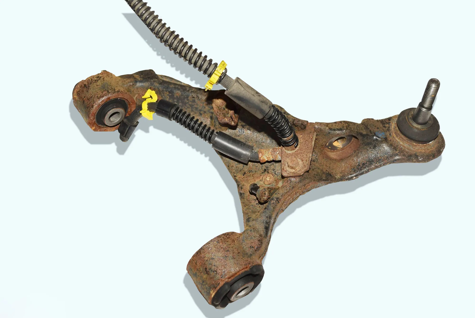 Front Right Curved Control Arm · LAND ROVER RANGE ROVER SPORT (L320) 3.6 D 4x4 2008