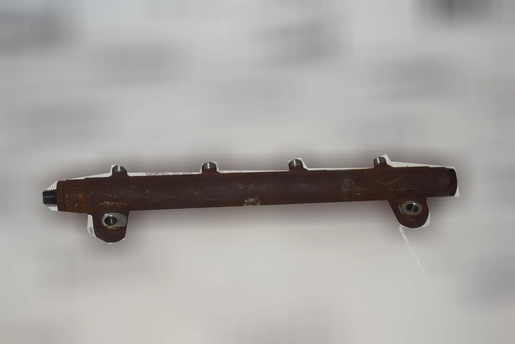 Right Side Fuel Rail – OEM 6H4Q-9D280-BB · LAND ROVER RANGE ROVER SPORT (L320) 3.6 D 4x4 2008 – 4