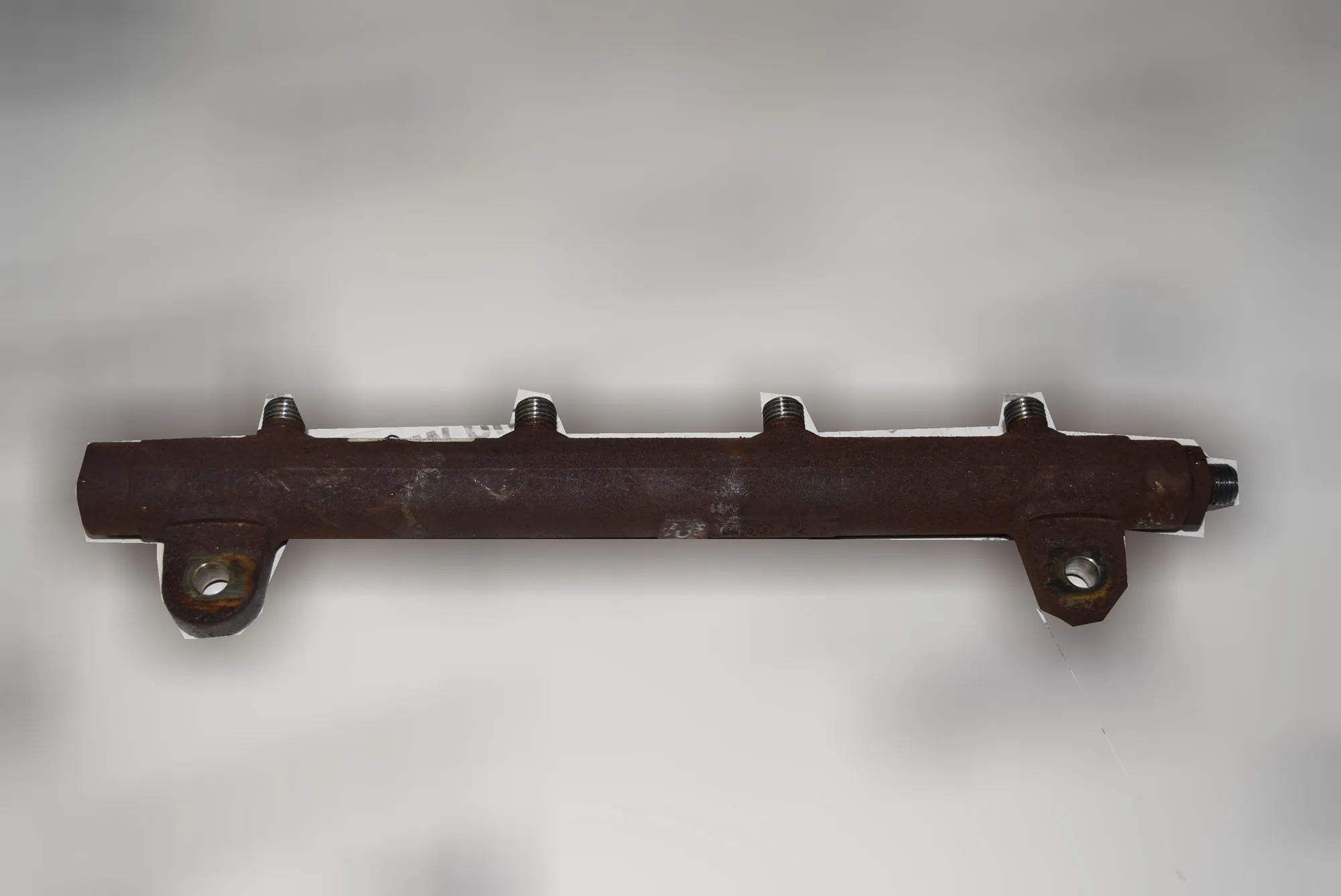 Left Side Fuel Rail – OEM 6H4Q-9D280-AB · LAND ROVER RANGE ROVER SPORT (L320) 3.6 D 4x4 2008 – 4