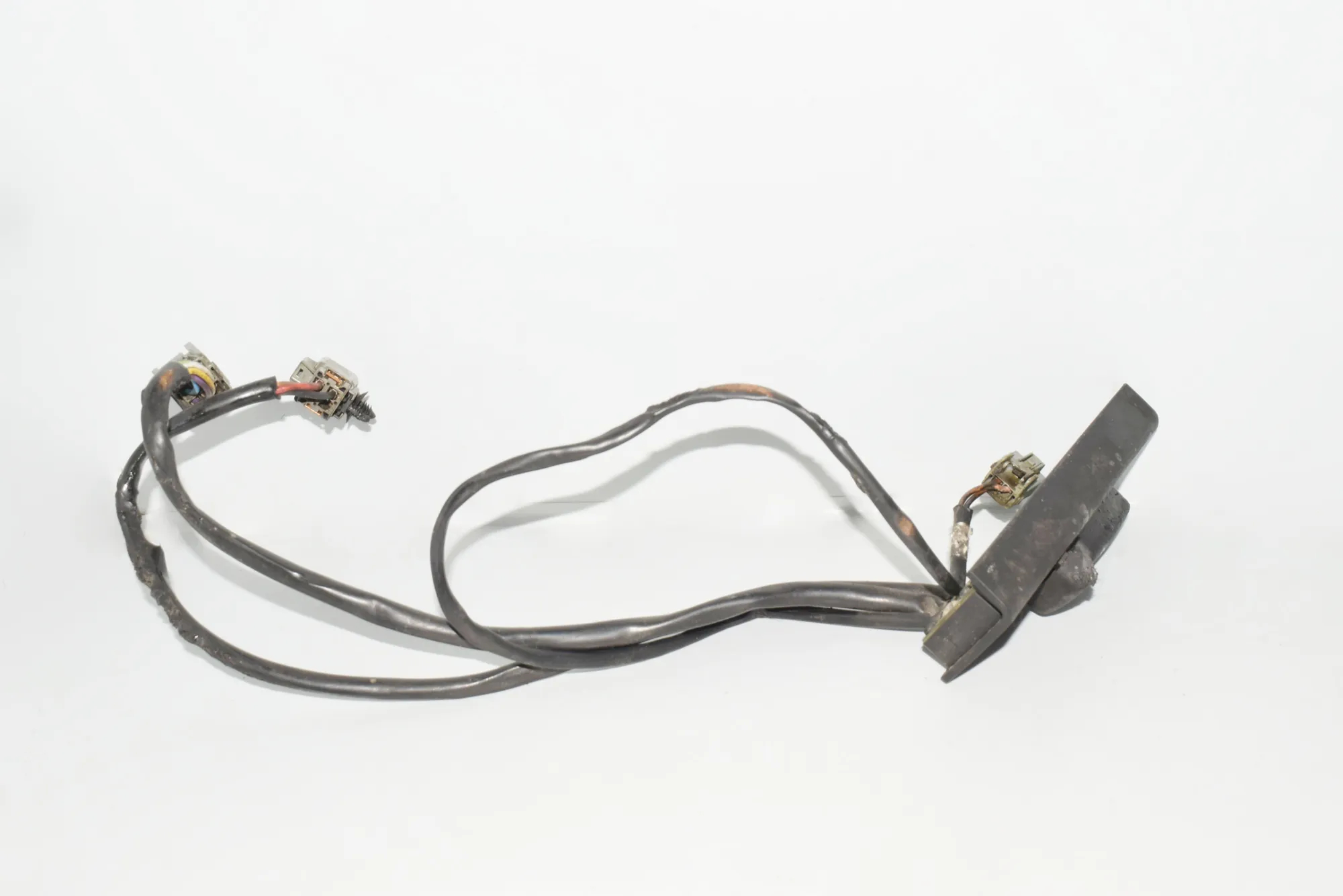 Front Right Seat Control Unit – OEM YUB500180PVJ · LAND ROVER RANGE ROVER SPORT (L320) 3.6 D 4x4 2008 – 4