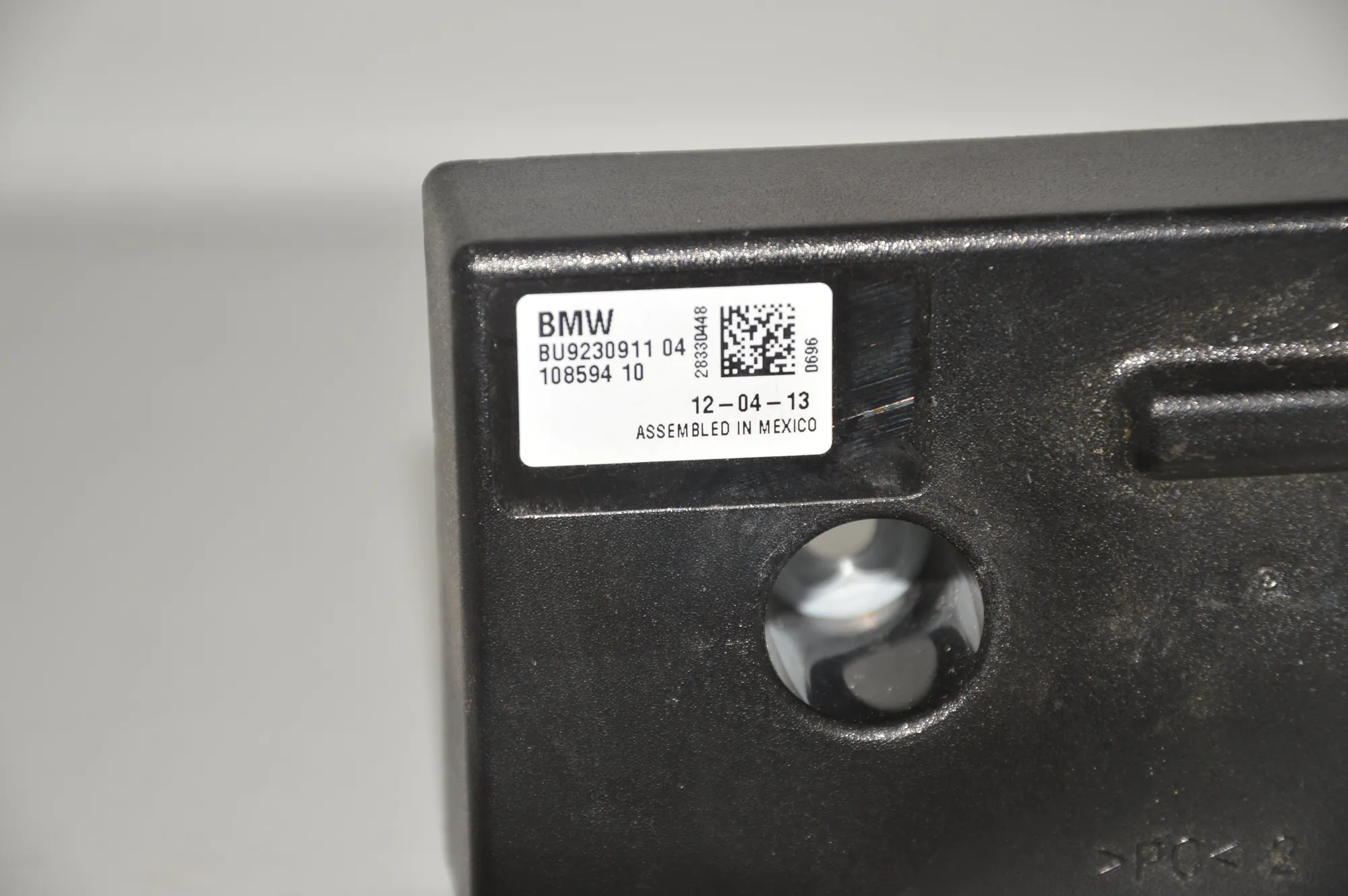 Antenna Amplifier – OEM 9230911 · BMW 3 (F30, F80) 320 d xDrive 2013 – 4
