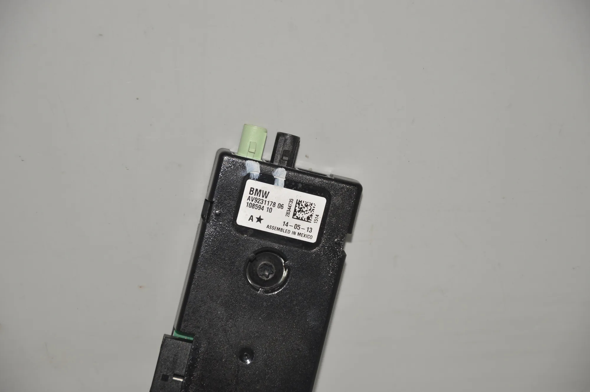 Antenna – OEM 9231178 · BMW 3 (F30, F80) 320 d xDrive 2013 – 4