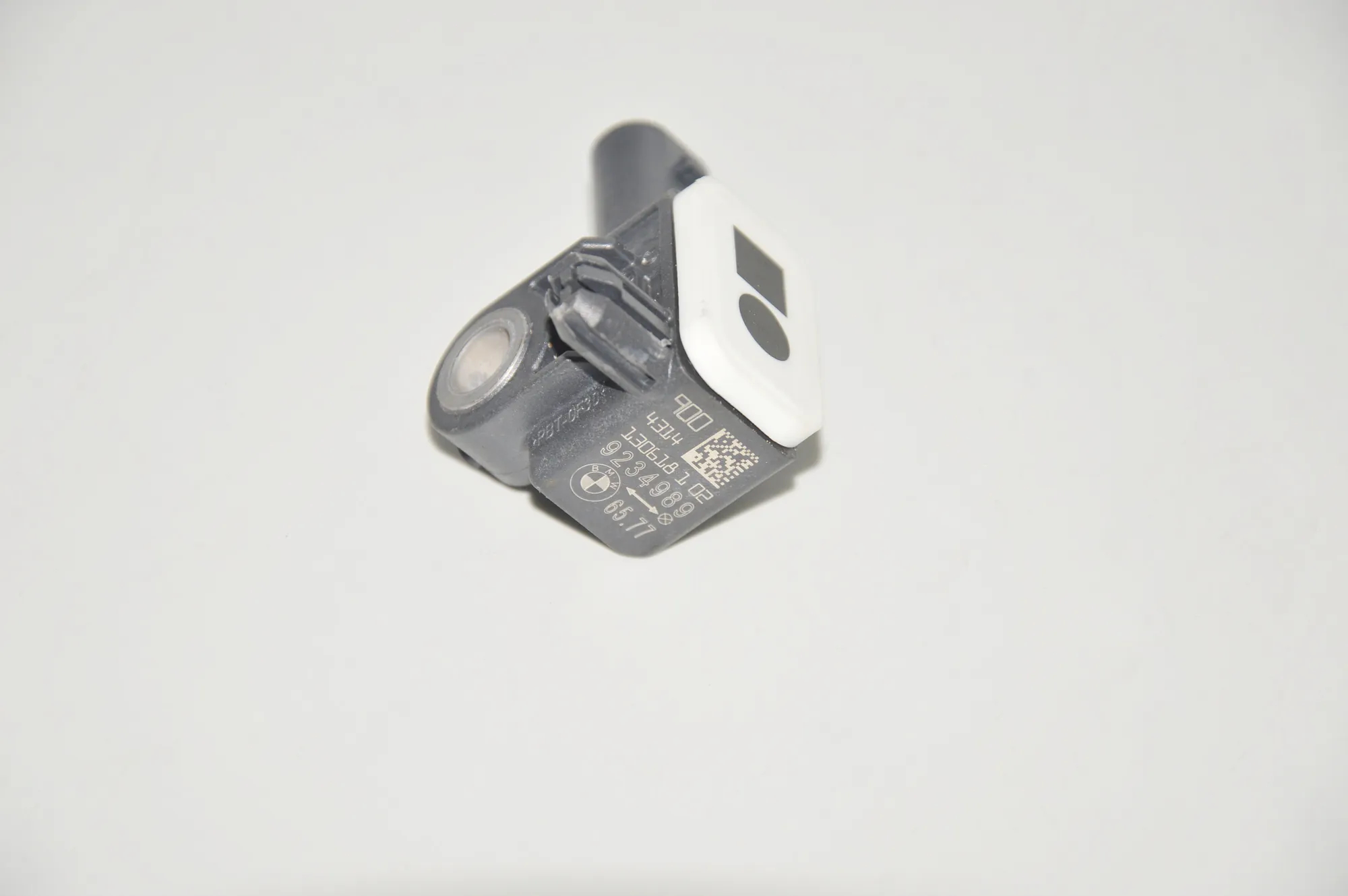 Front Left Impact Sensor – OEM 9234989 · BMW 3 (F30, F80) 320 d xDrive 2013 – 5
