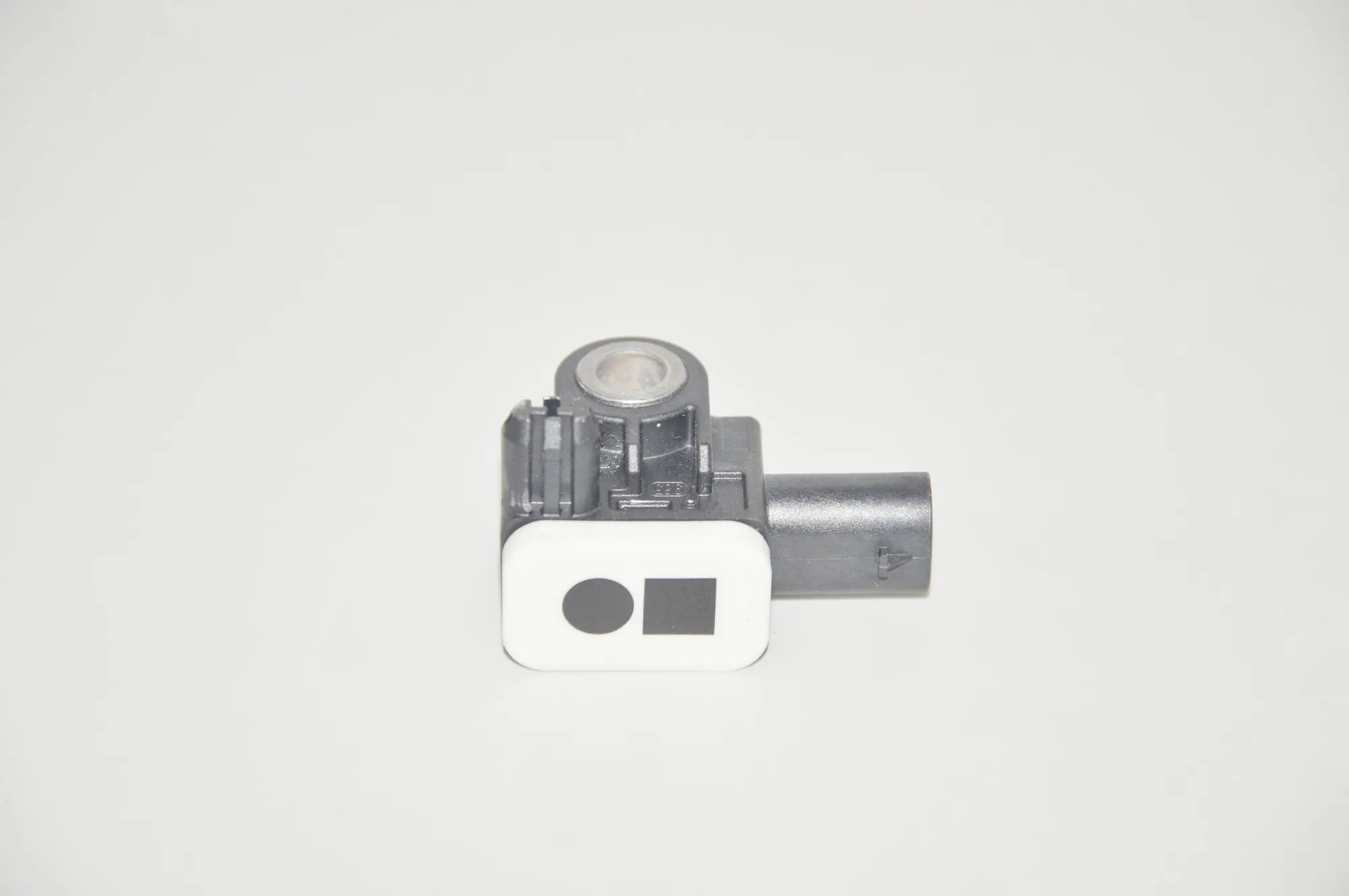 Front Left Impact Sensor – OEM 9234989 · BMW 3 (F30, F80) 320 d xDrive 2013 – 3