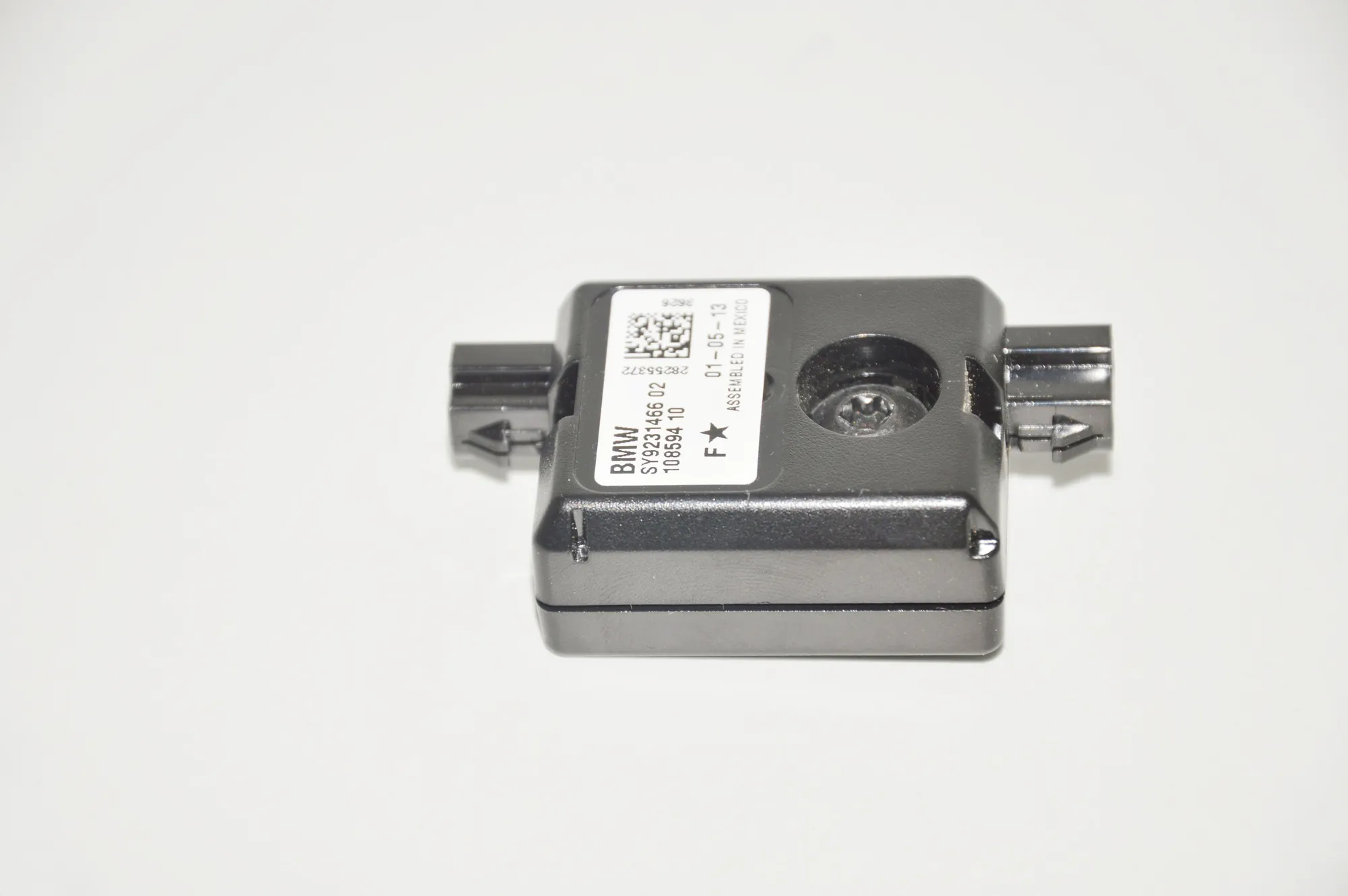 Antenna Amplifier – OEM 9231466 · BMW 3 (F30, F80) 320 d xDrive 2013 – 2