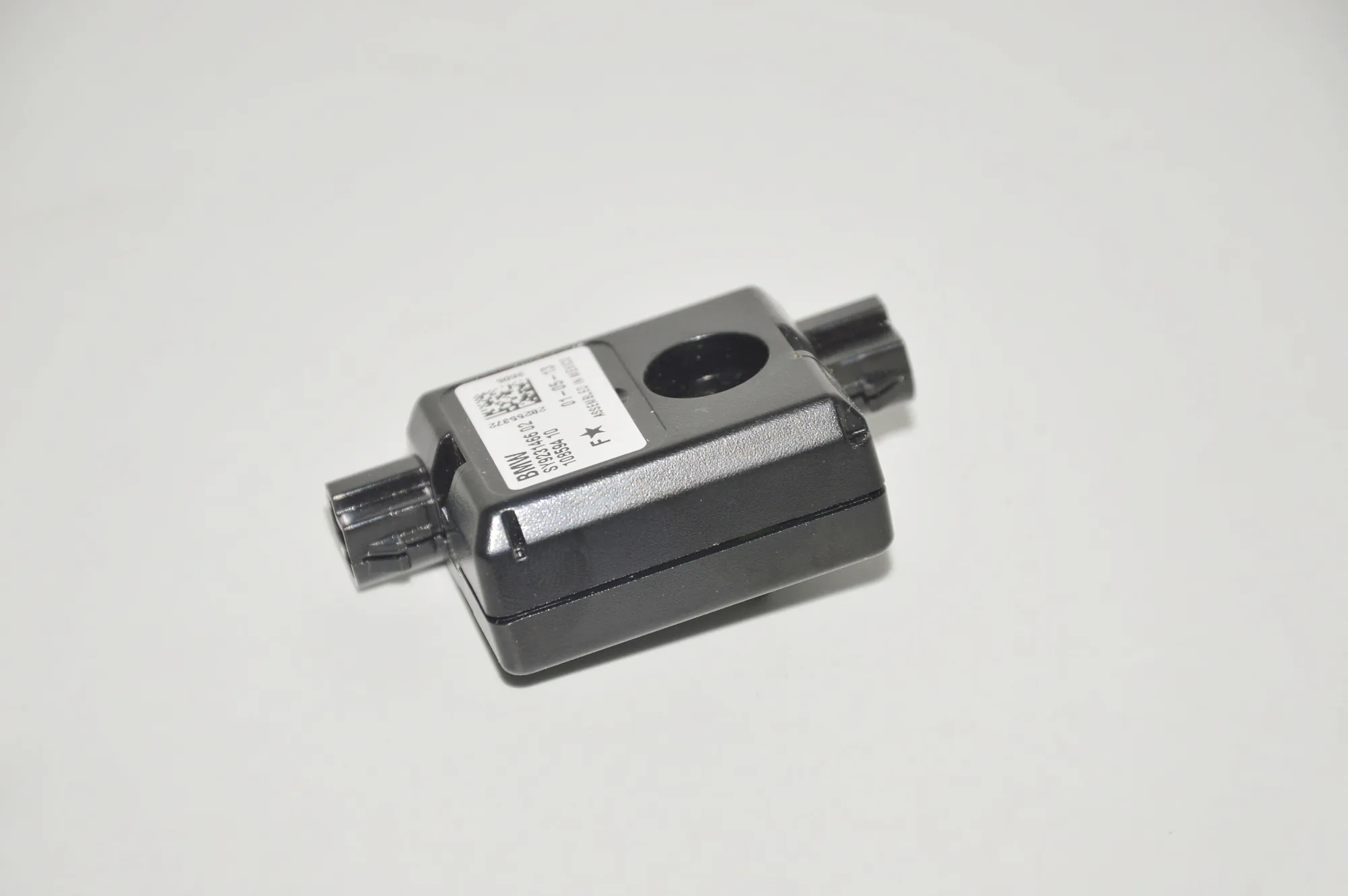 Antenna Amplifier – OEM 9231466 · BMW 3 (F30, F80) 320 d xDrive 2013 – 2