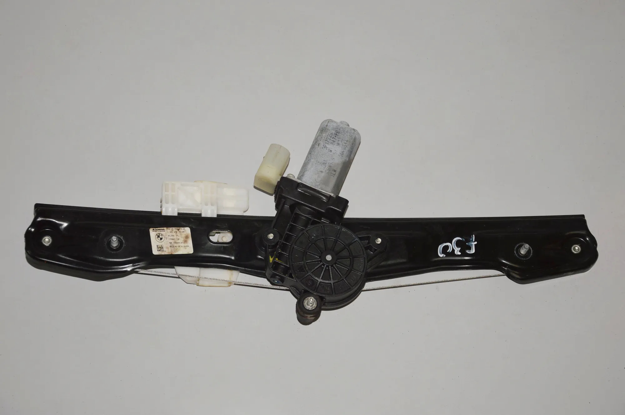 Rear Left Door Window Regulator – OEM 7351048 · BMW 3 (F30, F80) 320 d xDrive 2013 – 2