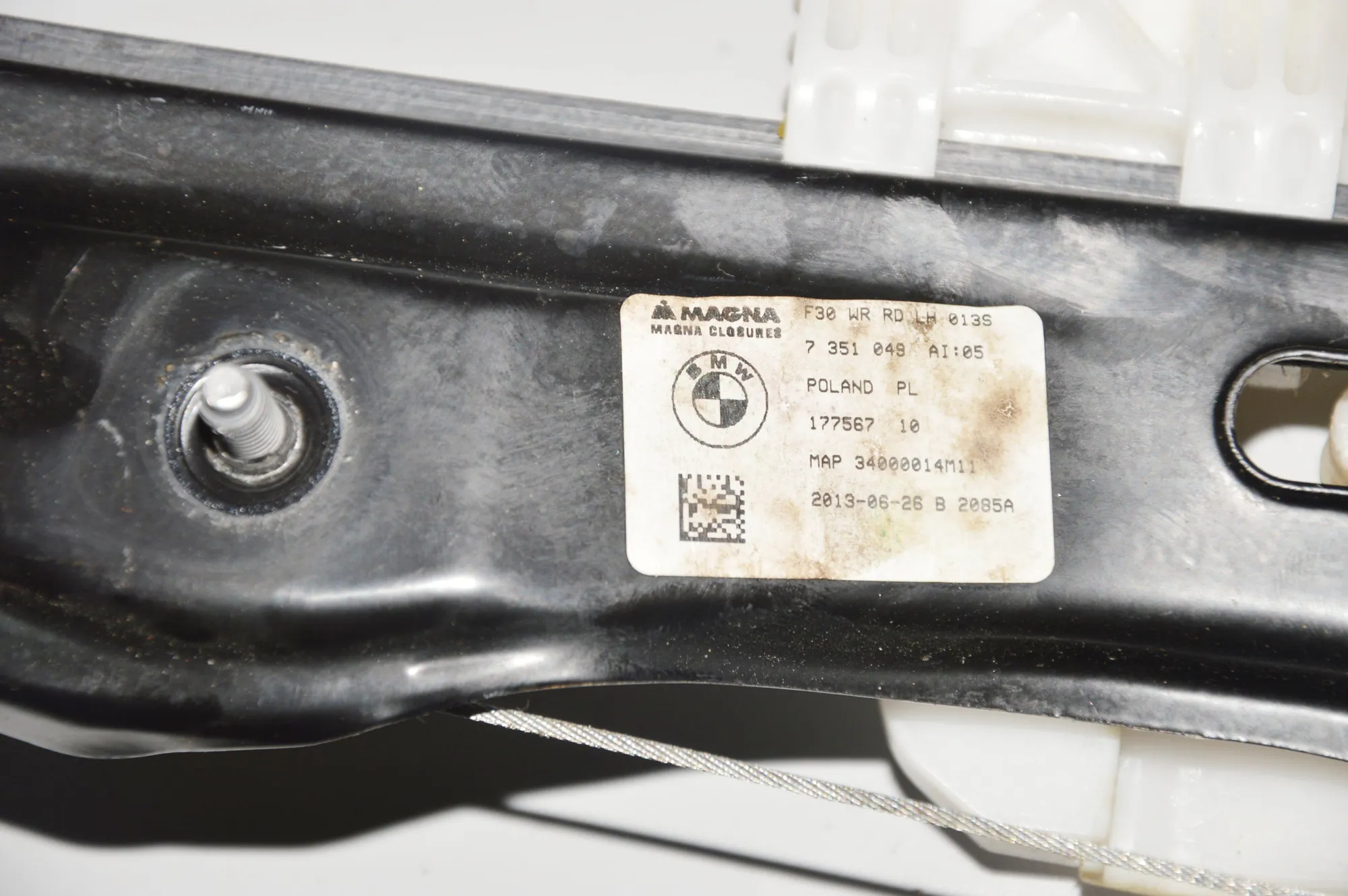 Rear Left Door Window Regulator – OEM 7351048 · BMW 3 (F30, F80) 320 d xDrive 2013 – 3
