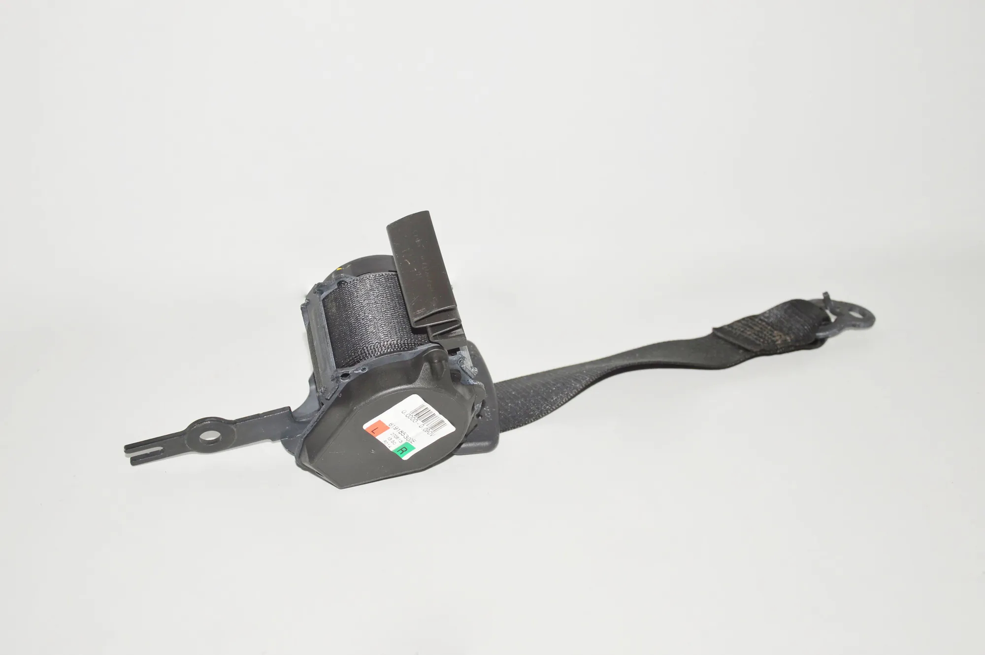 Rear Left Seatbelt – OEM 7259389 · BMW 3 (F30, F80) 320 d xDrive 2013