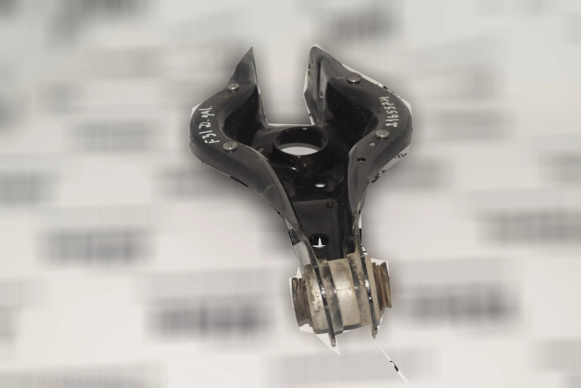 Rear Right Lower Control Arm – OEM 6867541 · BMW 3 Touring (F31) 320 d 2014 – 2