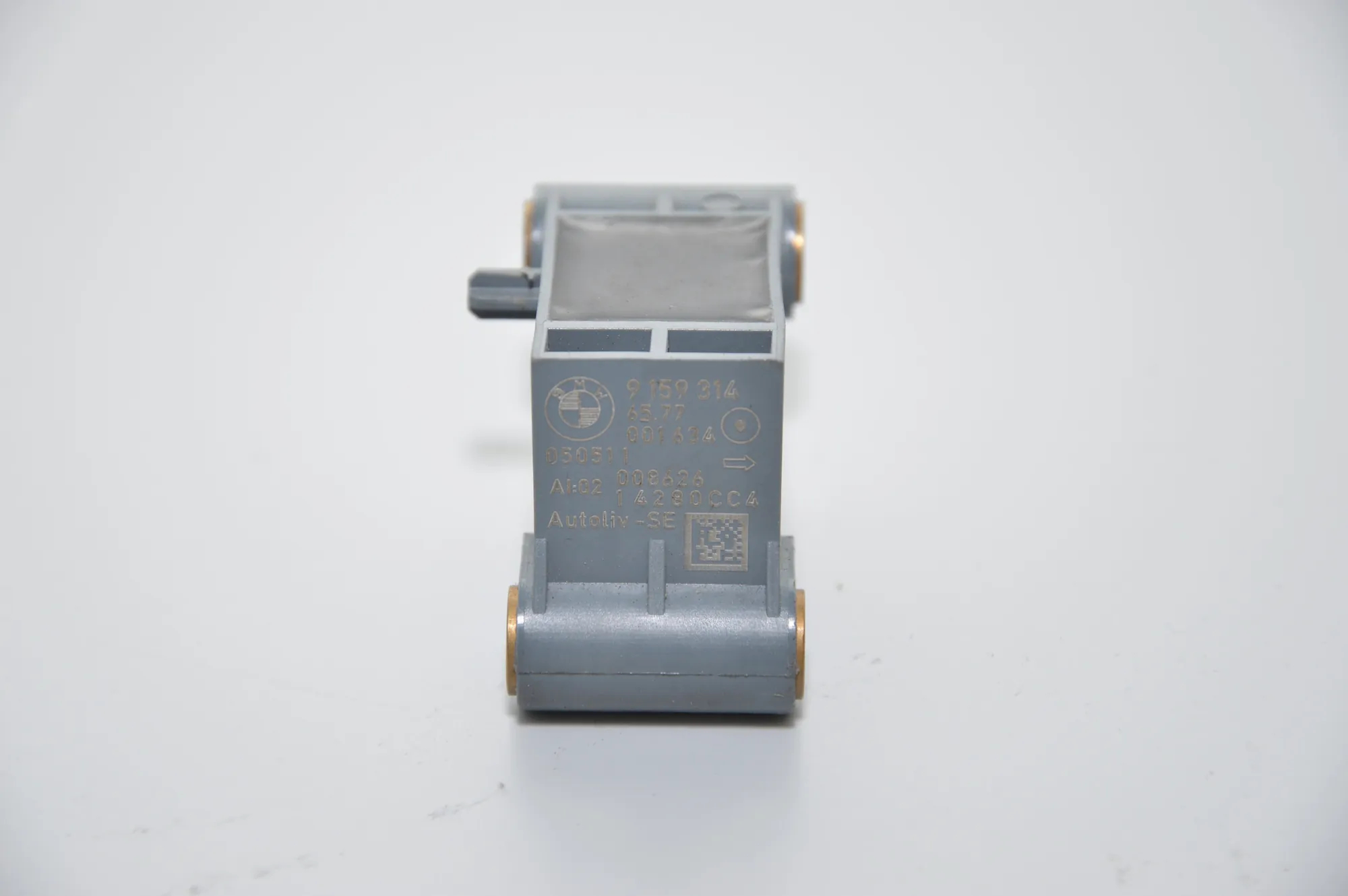 Front Left Impact Sensor – OEM 9159314 · BMW 5 Touring (F11) 530 d xDrive 2015 – 5
