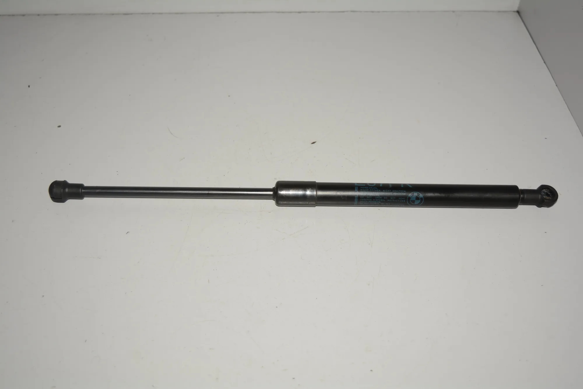 Front Left Bonnet Strut – OEM 7118370 · BMW 1 (E87) 118 d 2006