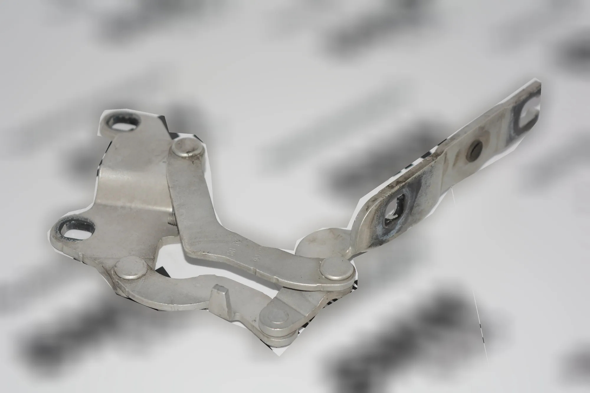 Front Right Bonnet Hinge – OEM 7060560 · BMW 1 (E87) 118 d 2006