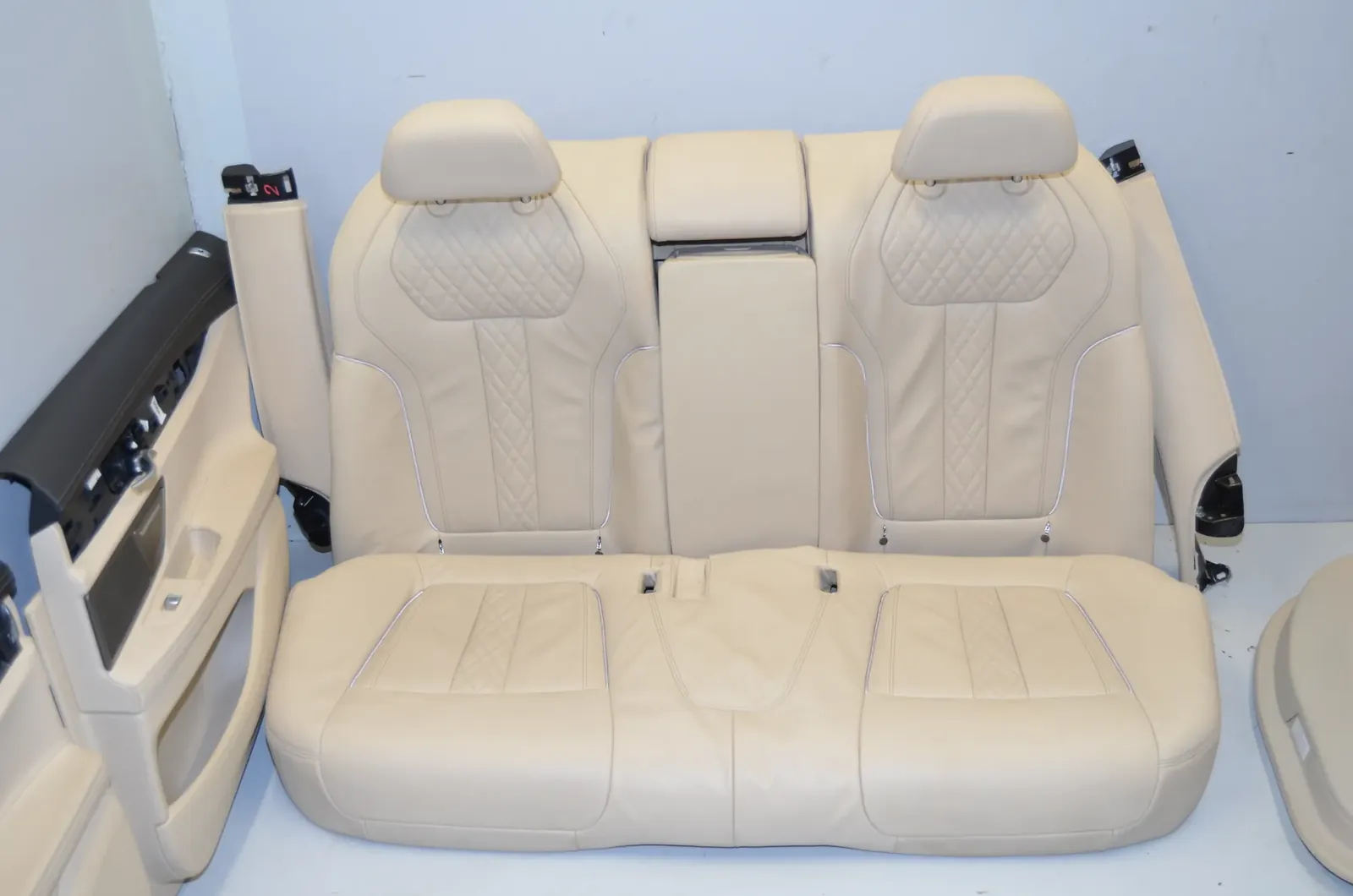Seat set · BMW 7 (G11, G12) 750 d, Ld xDrive 2016 – 8