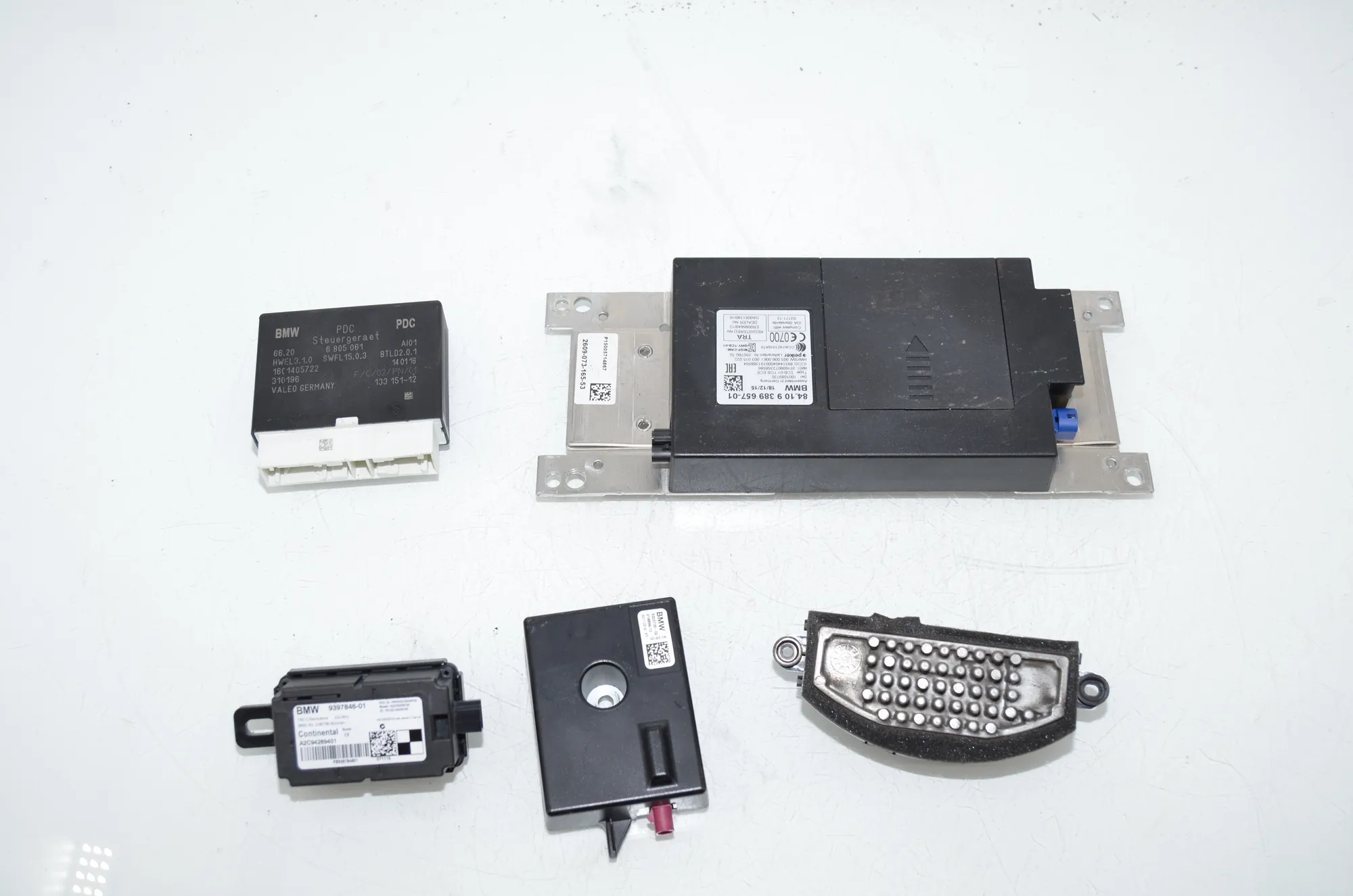 Other Control Units – OEM 9389657 · BMW X1 (F48) xDrive 18 d 2016