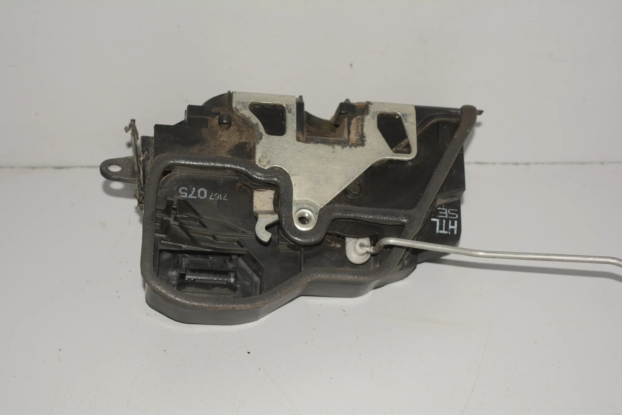 Rear Left Door Lock – OEM 7167075 · BMW 1 (E87) 118 d 2006