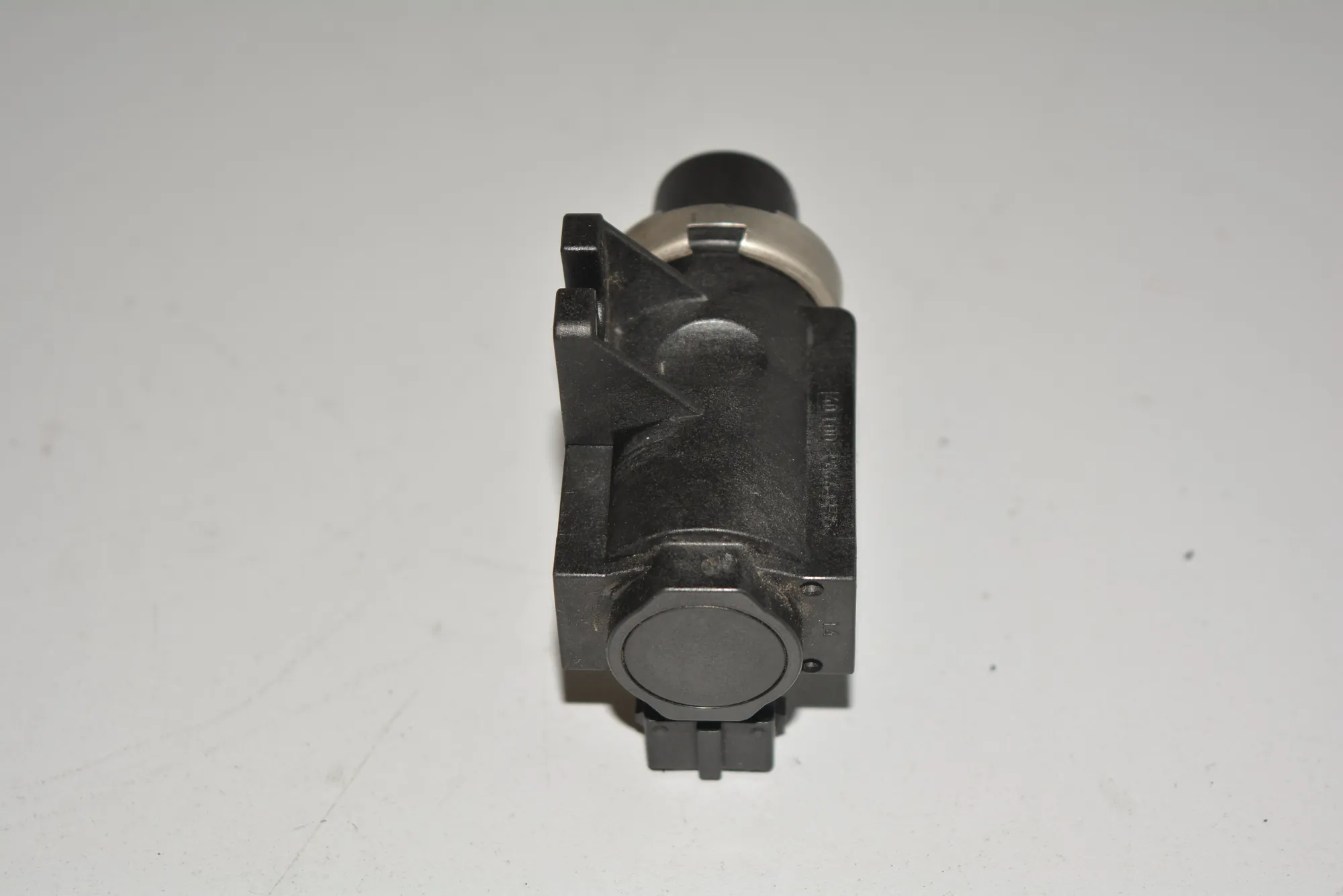 Solenoid Valve – OEM 2247906 · BMW 5 (E39) BMW 5 (E39) 2000 – 4