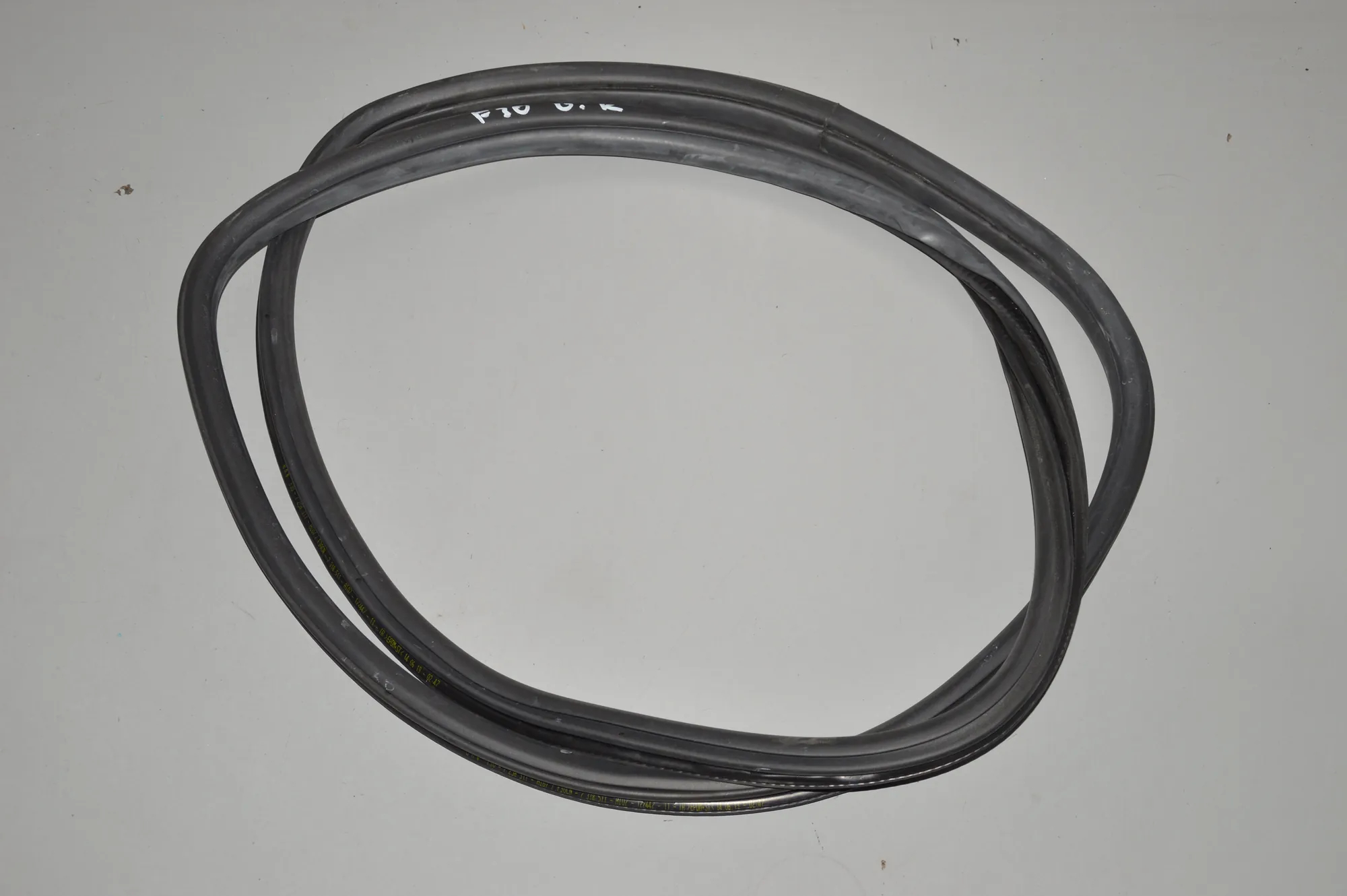 Rear Left Door Seal Rubber – OEM 7318511 · BMW 3 (F30, F80) 328 i xDrive 2014