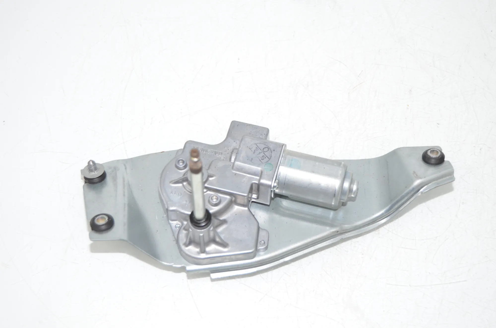 Tailgate Window Wiper Motor – OEM 7356220 · BMW X1 (F48) xDrive 18 d 2016 – 2